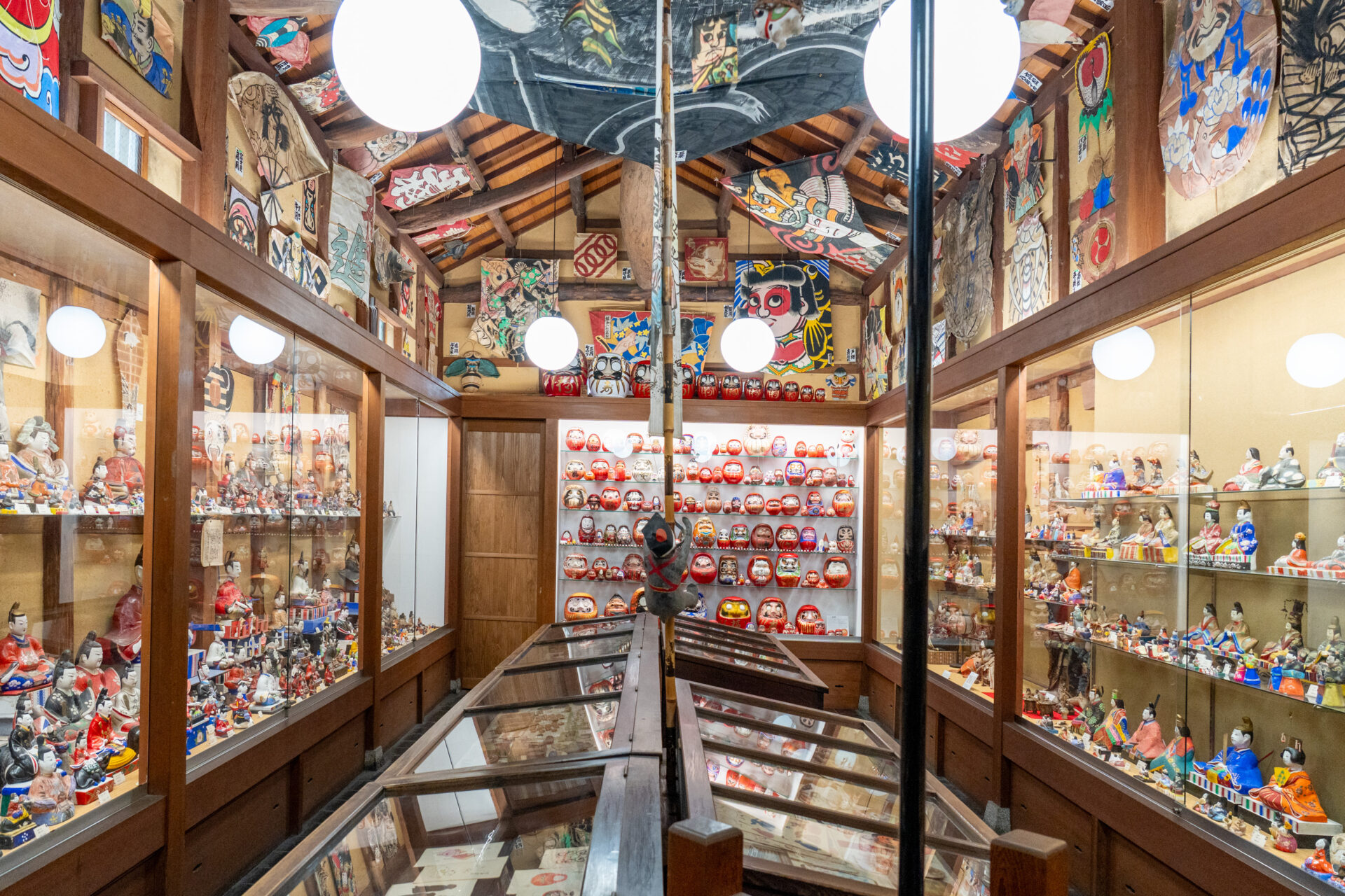gallery4