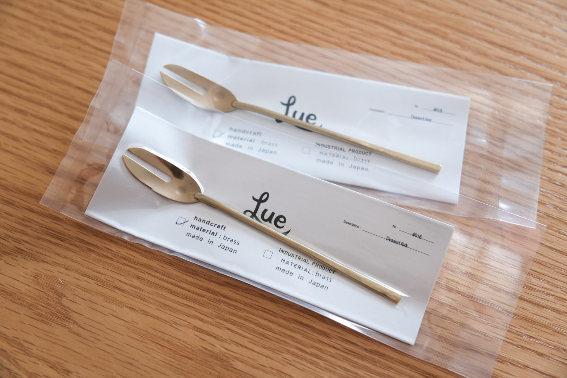 購入したLueのデザートフォーク