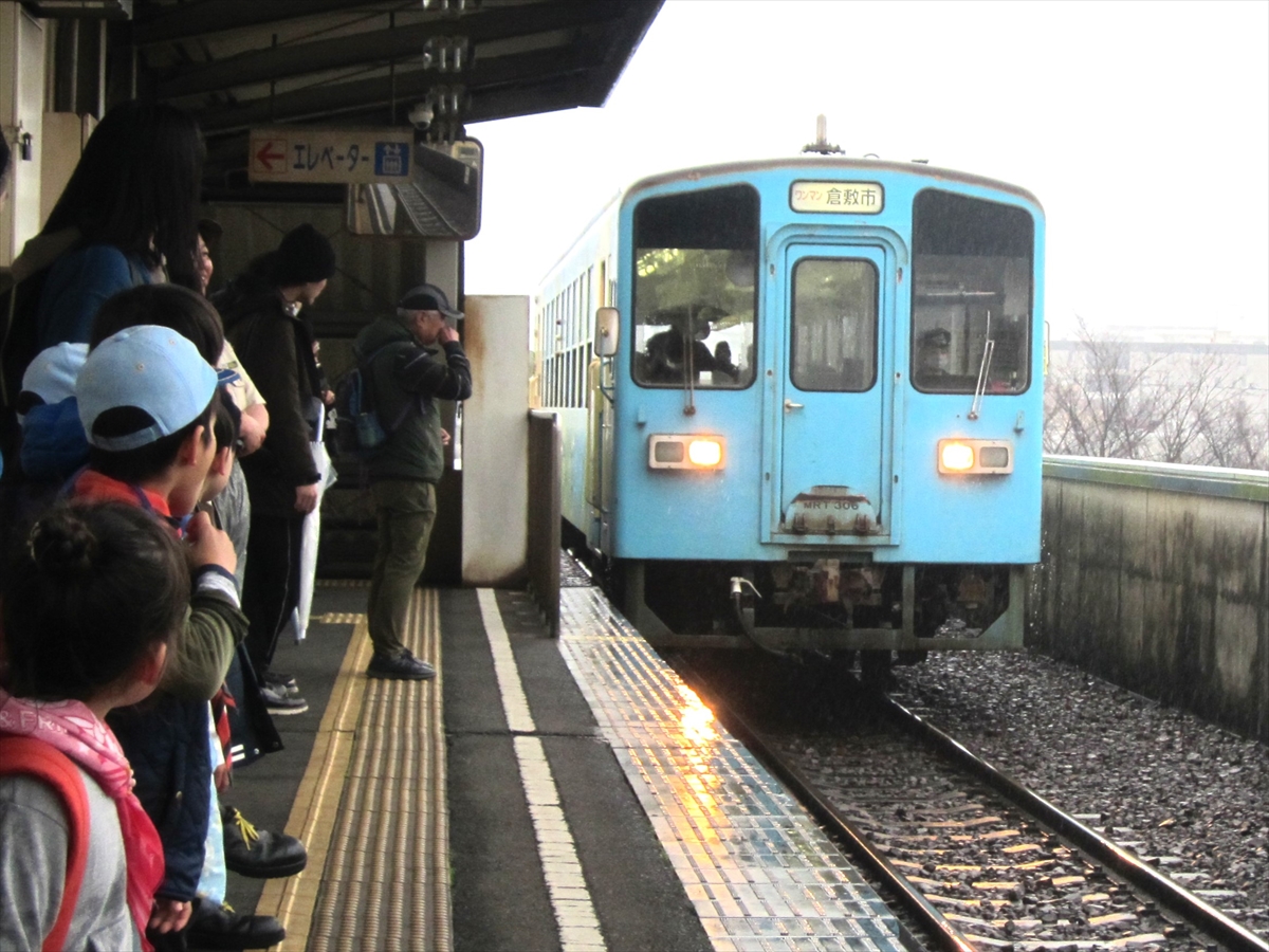 写真提供：ボーイスカウト岡山連盟倉敷第14団　水島臨海鉄道に乗って冒険