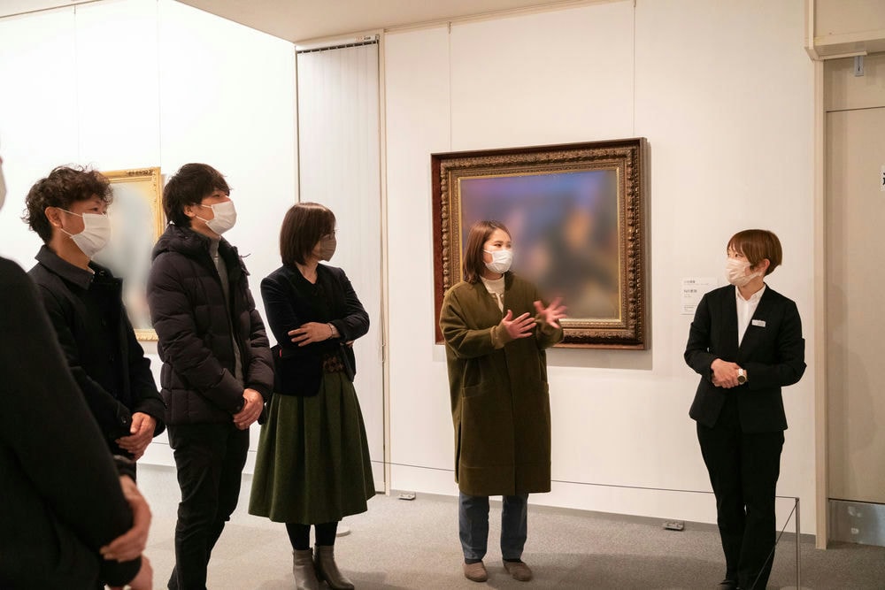 大原美術館のビジネス研修 絵画の前で対話