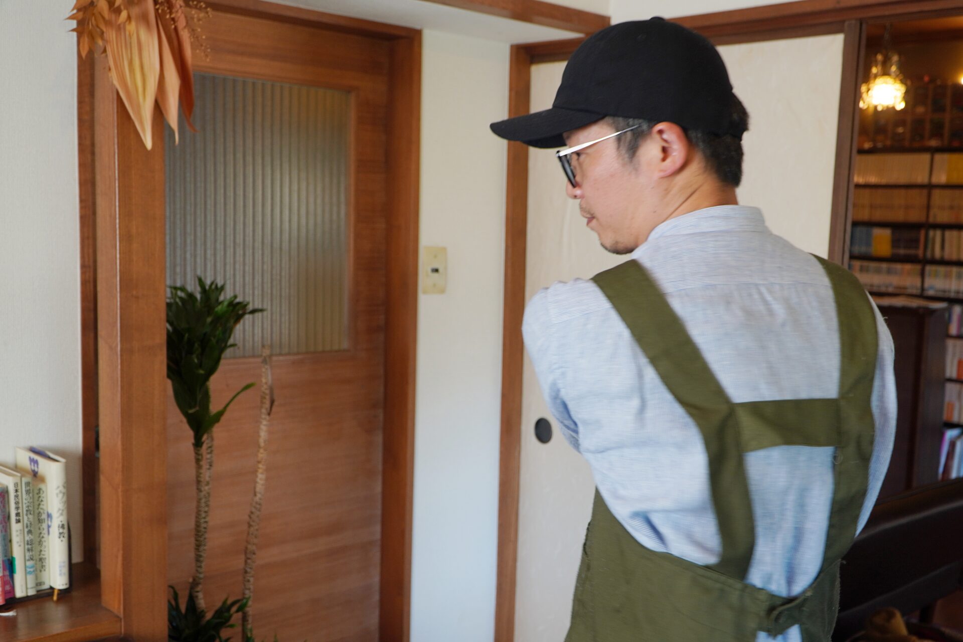 身体をひねっているようす