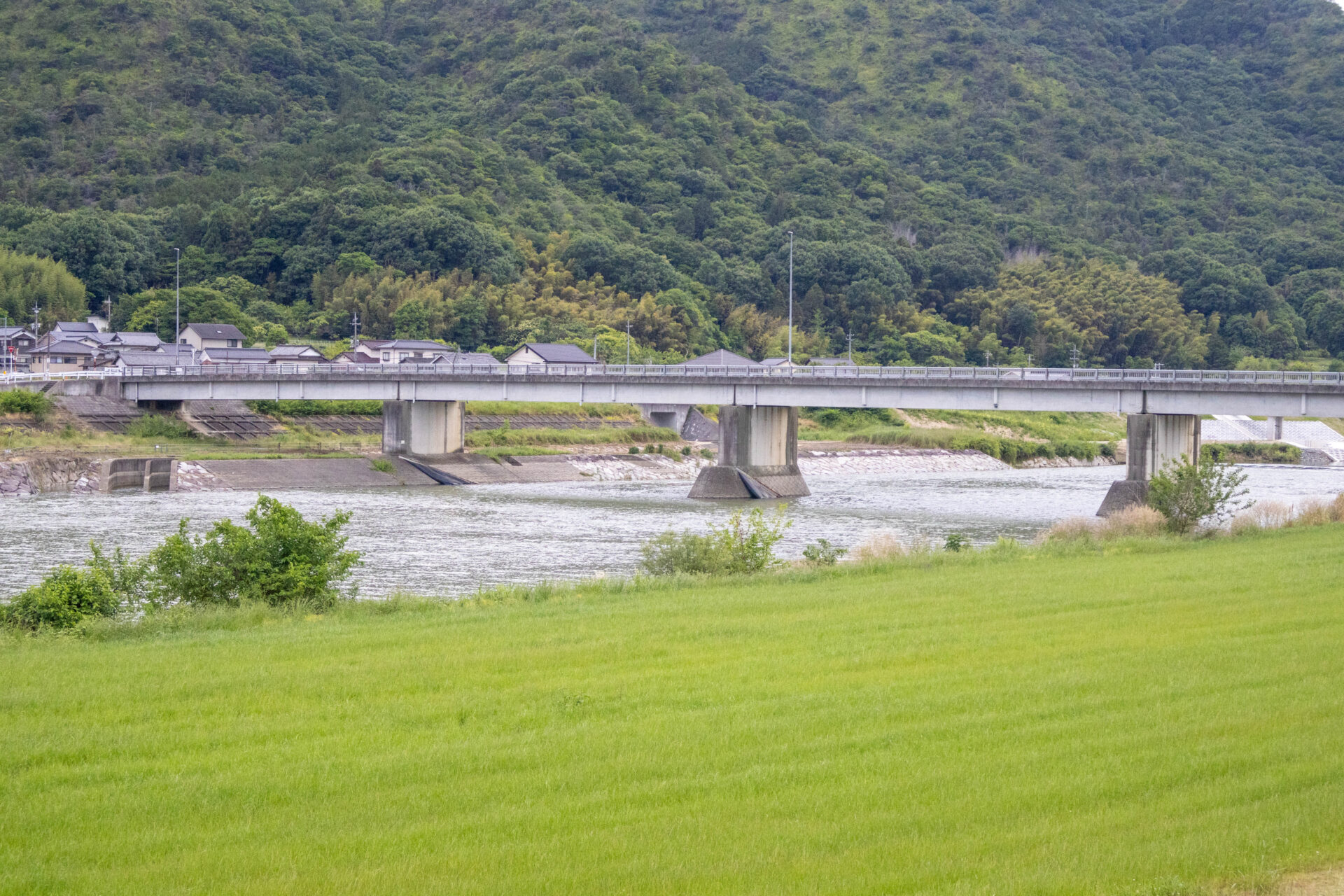 折り返し地点となる八高橋