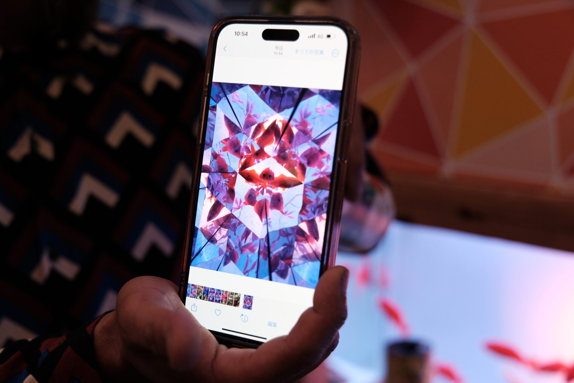 スマートフォンで撮影した金魚