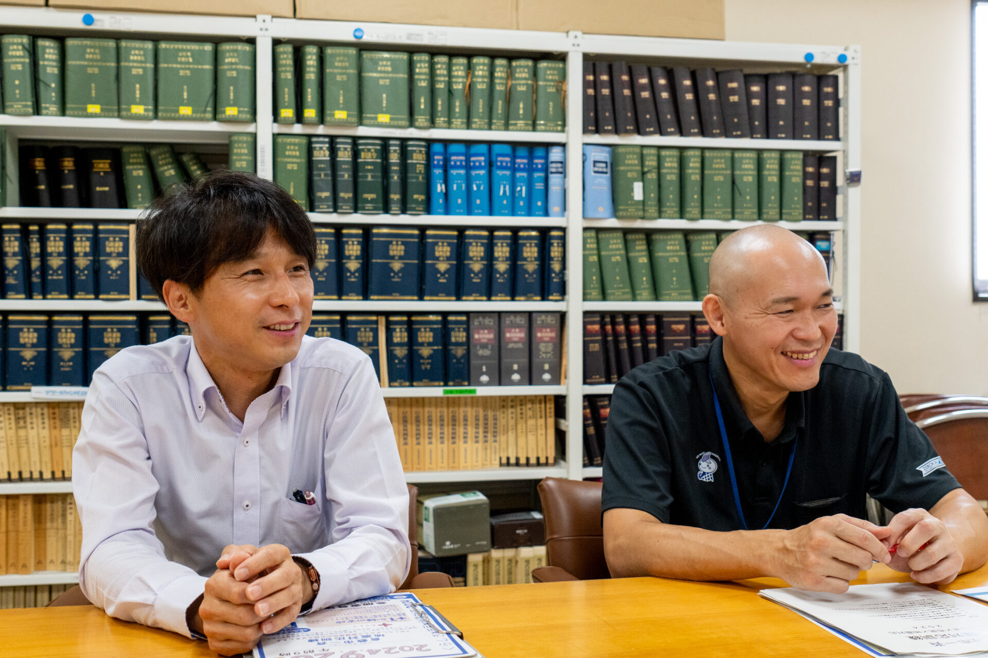 左から三好達也さん、平松良明さん