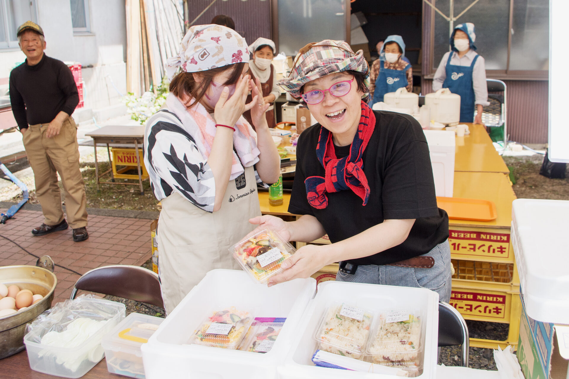法曽焼同好会員による販売コーナー