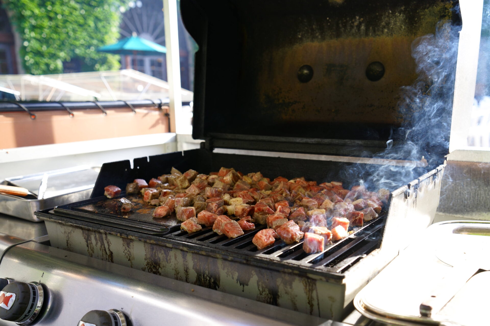 牛肉のサイコロステーキ 写真提供:倉敷アイビースクエア