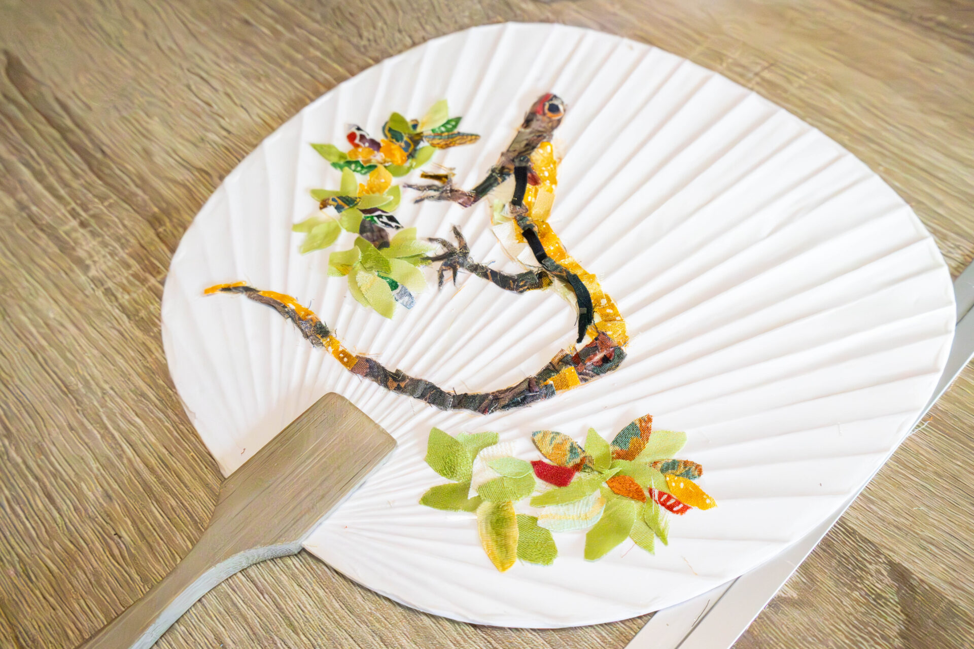 お隣のかたの作品「カナヘビ」