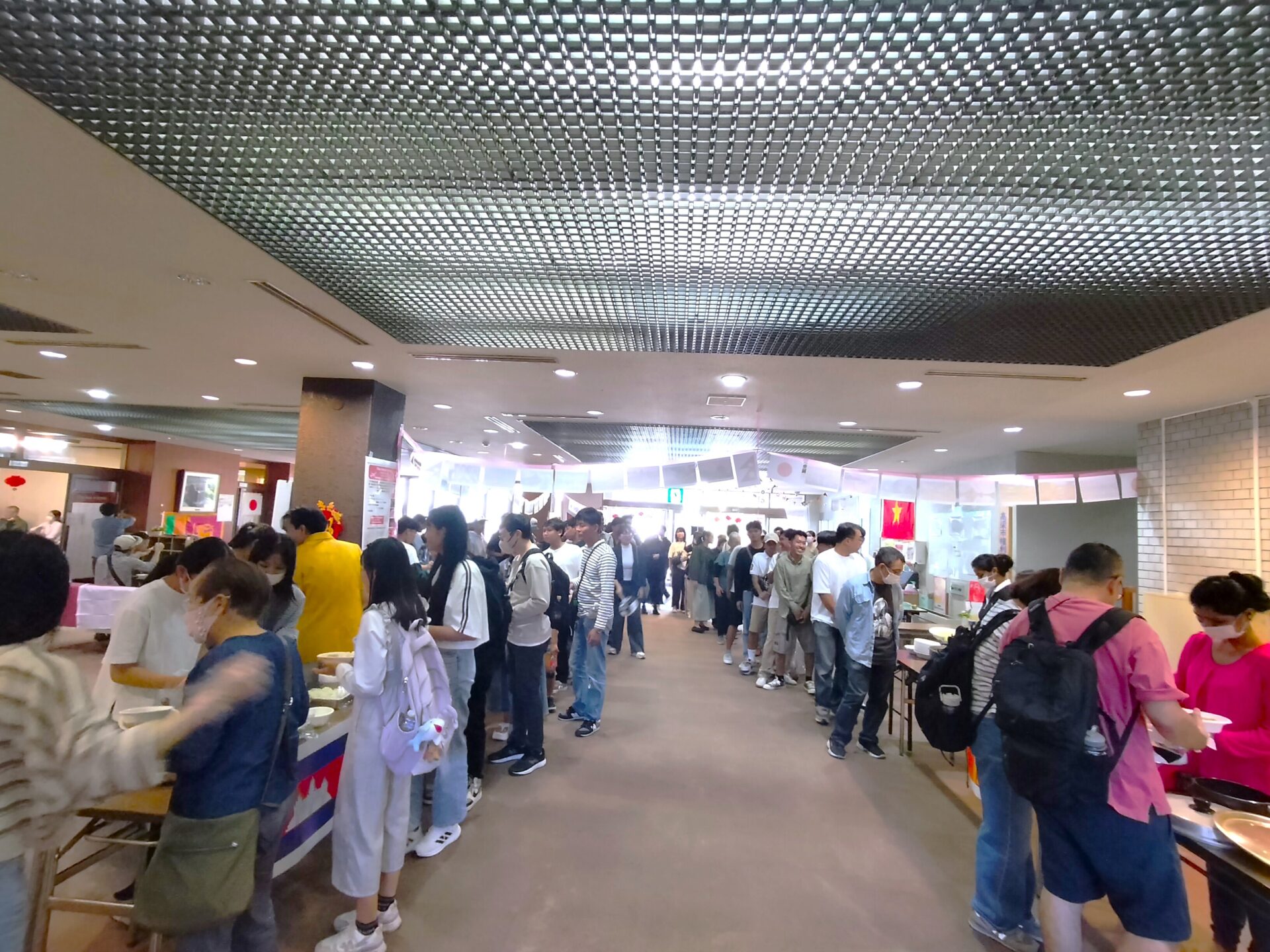 料理会場