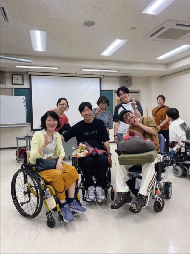 前列左が長尾さん、右が落水さん（画像提供：長尾優子）