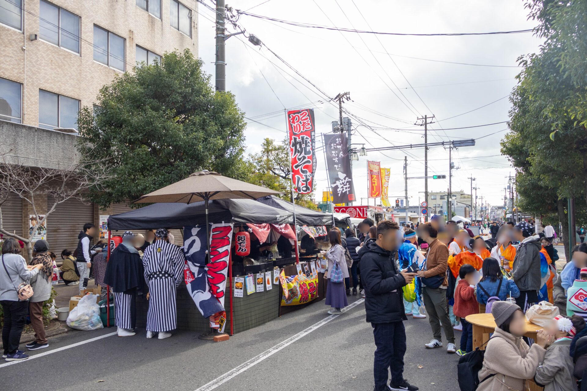 屋台エリアのようす