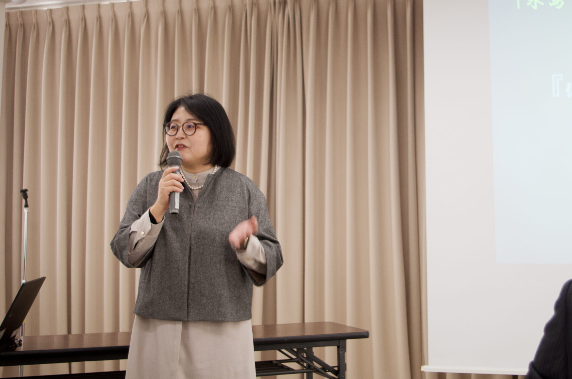 司会の林さんによる挨拶
