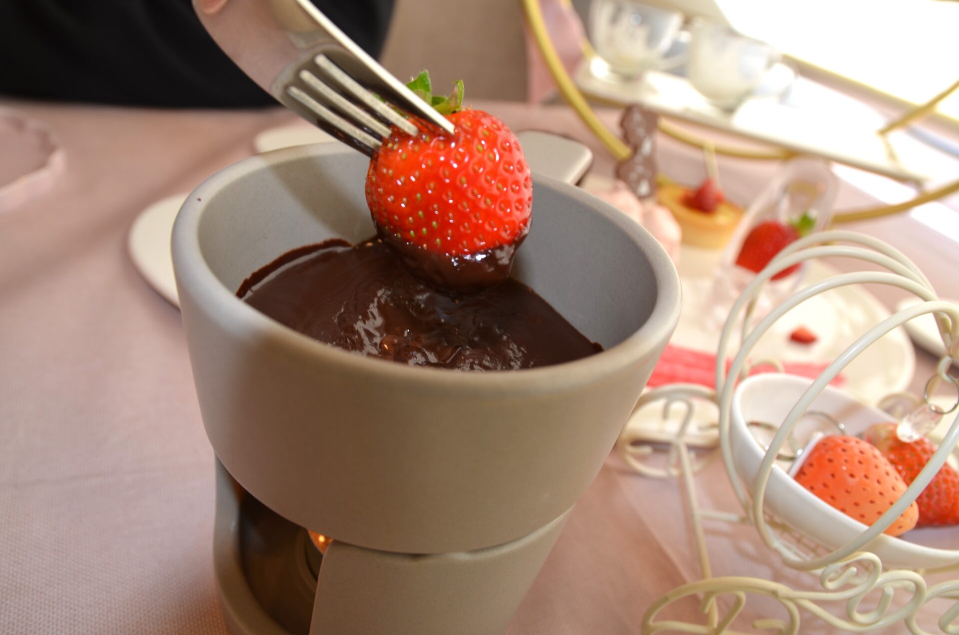 チョコフォンデュといちご