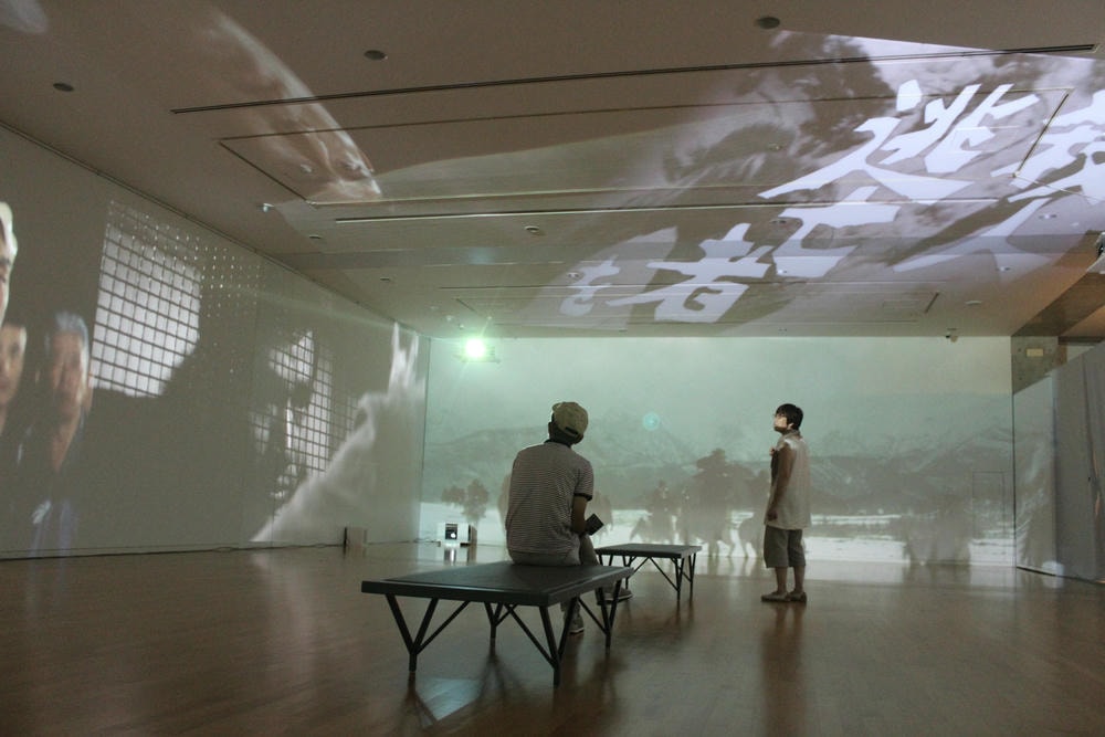 「追悼特別展 高倉 健」 展示風景 写真提供:高梁市成羽美術館