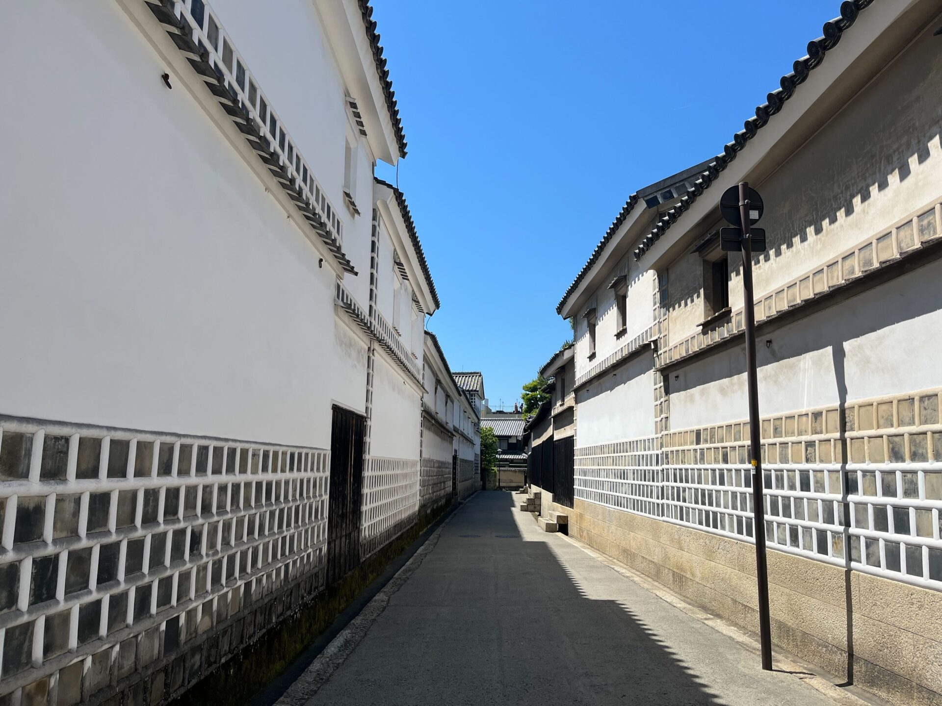 美観地区の路地裏