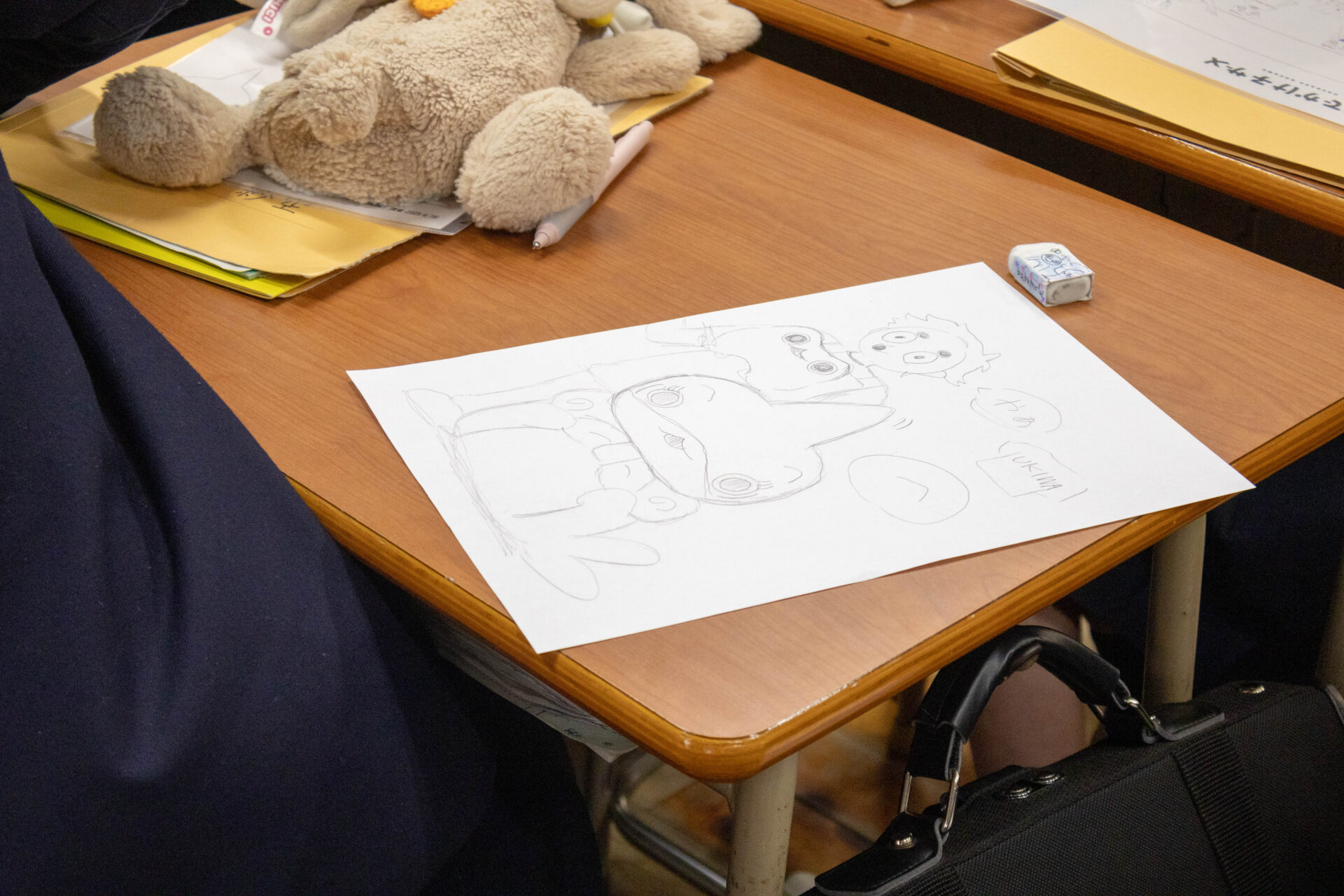 座学のあとは、イラストを描く時間も