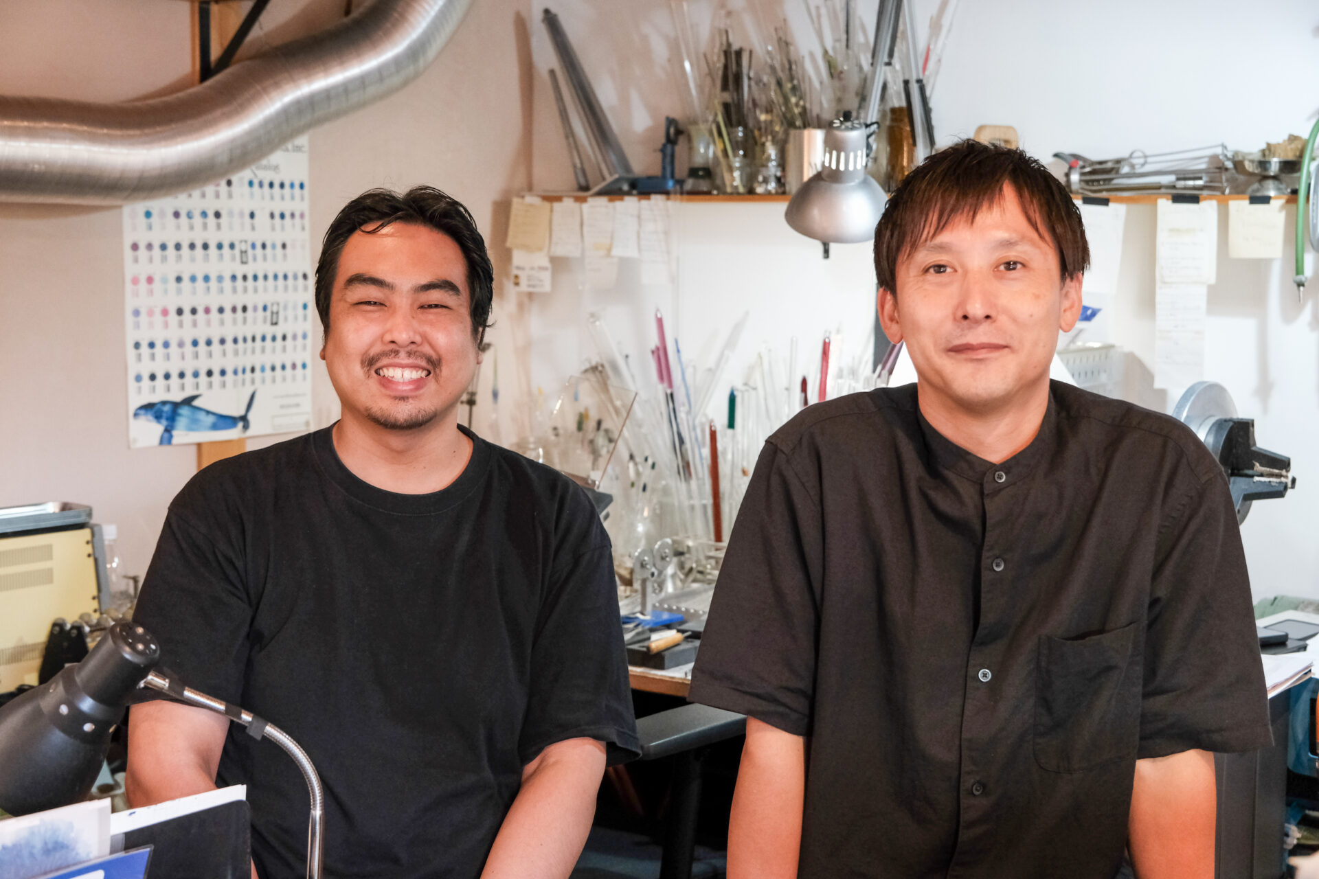 ガラス作家の江田さんと、研磨職人の小野さん