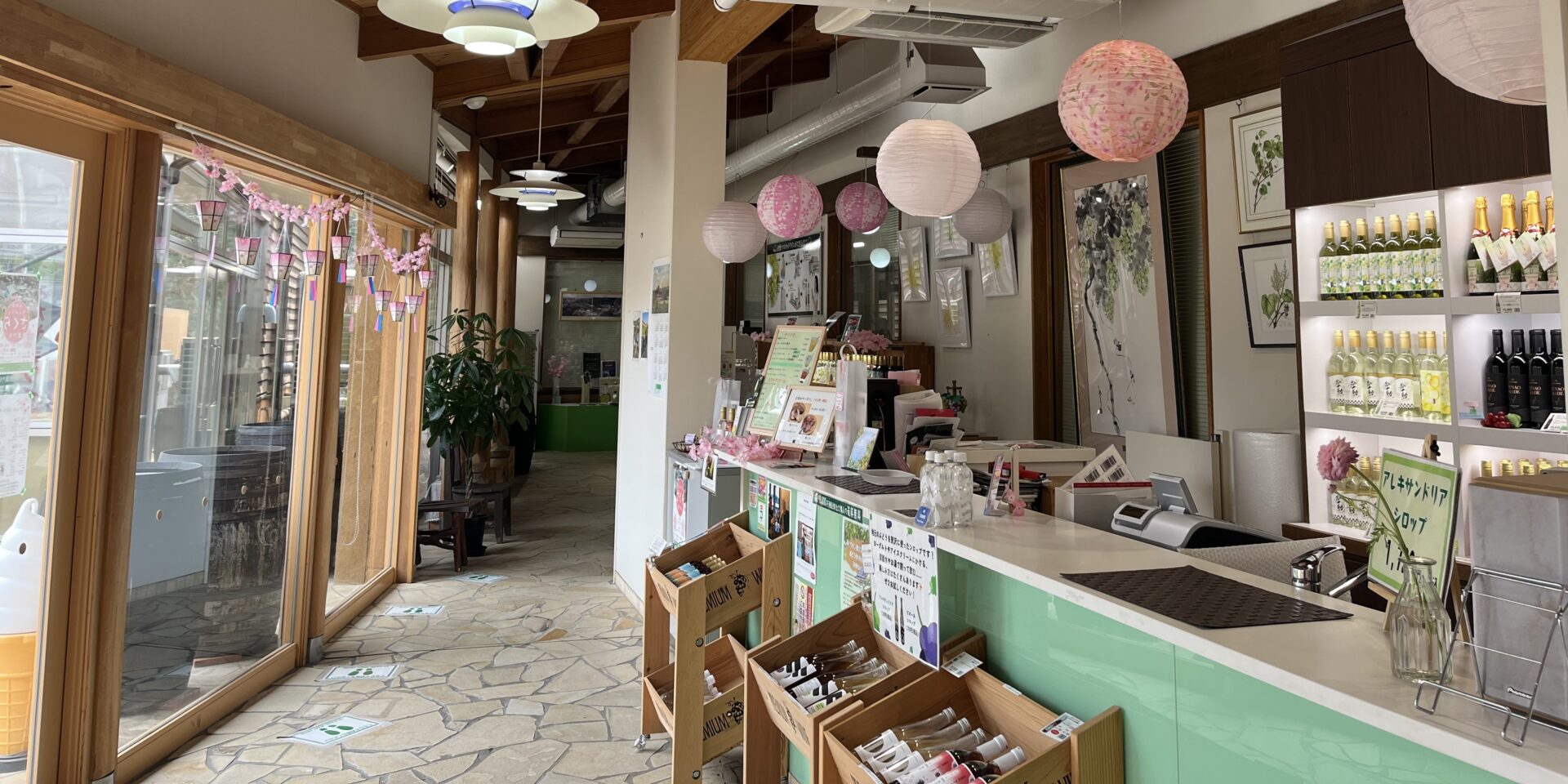 店内