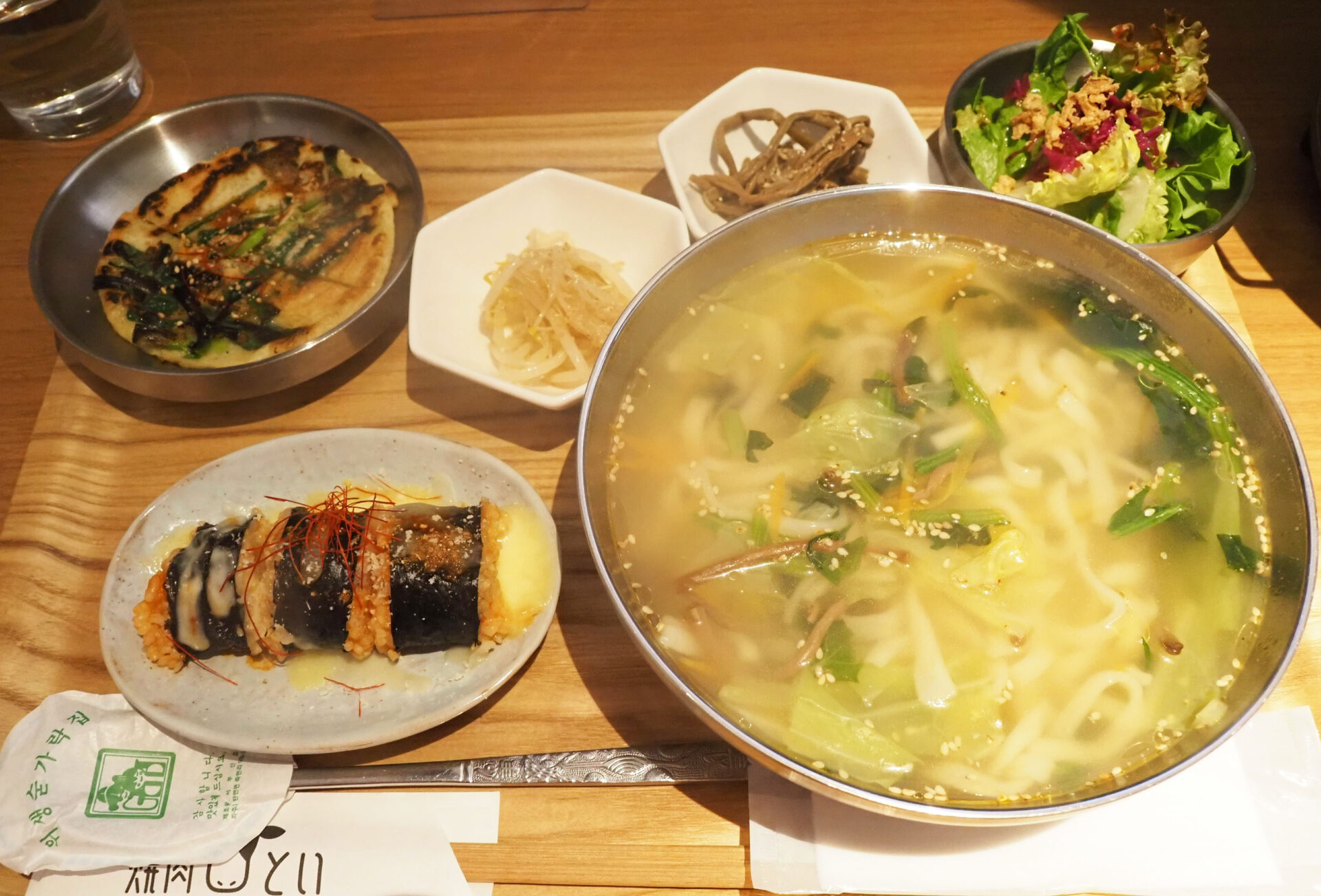 焼肉とい メニュー カルグクス