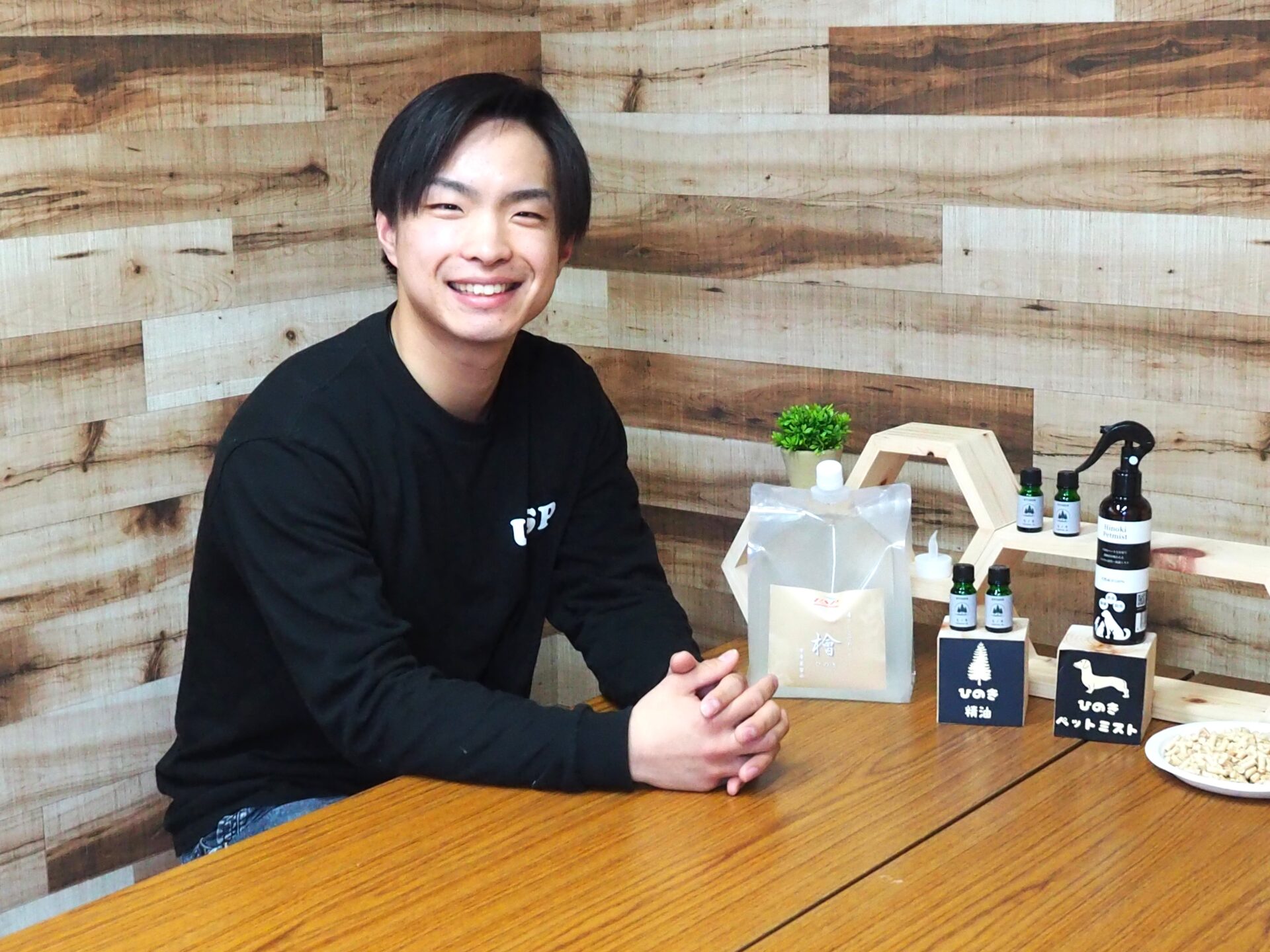 林業事業部責任者の植田雄太さん
