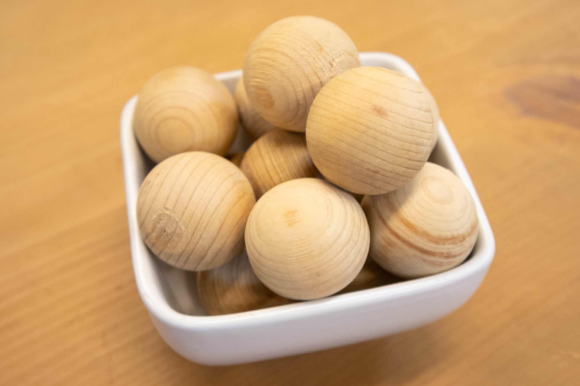 ヒノキのボール
