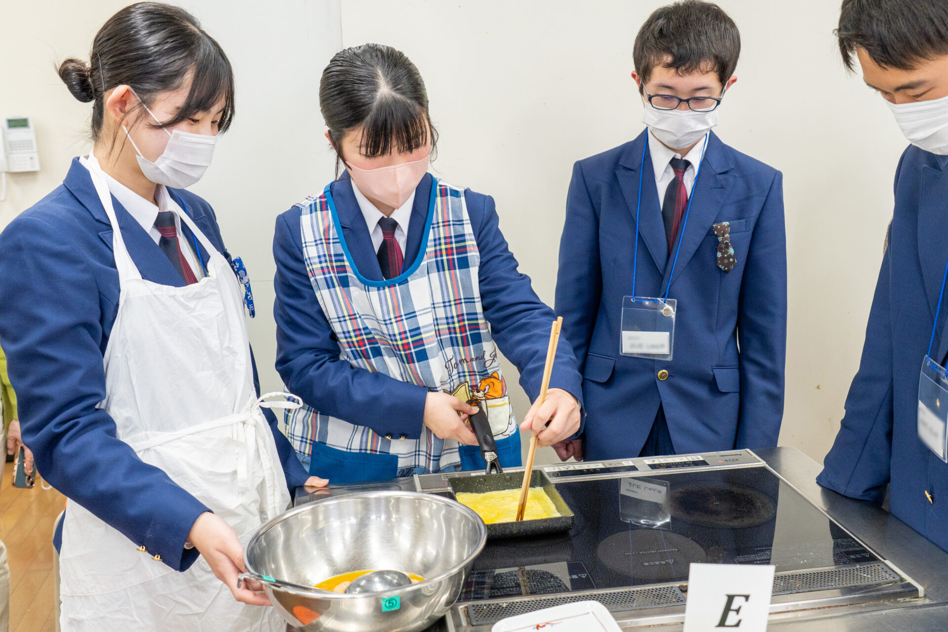 薄焼き卵作り