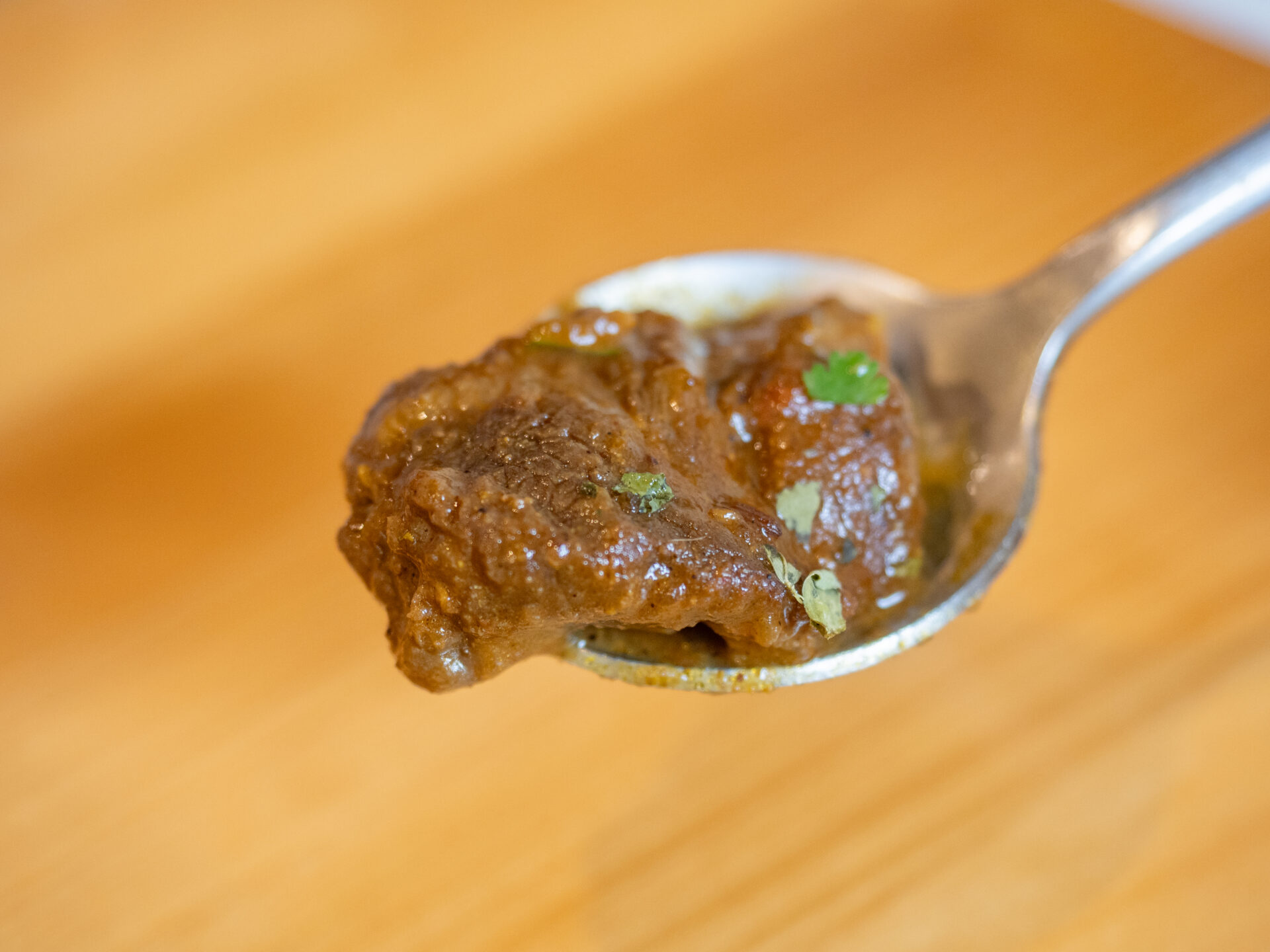 シャカスパイス：牛すじカレー