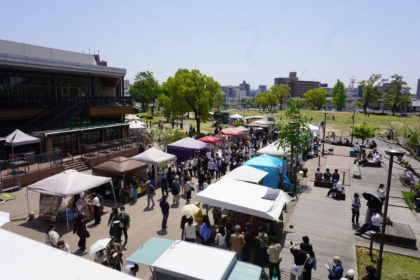 カレーと本と（2025年4月27日開催）～ カレーの香りと本の魅力に誘われておなかも心も満たされた一日