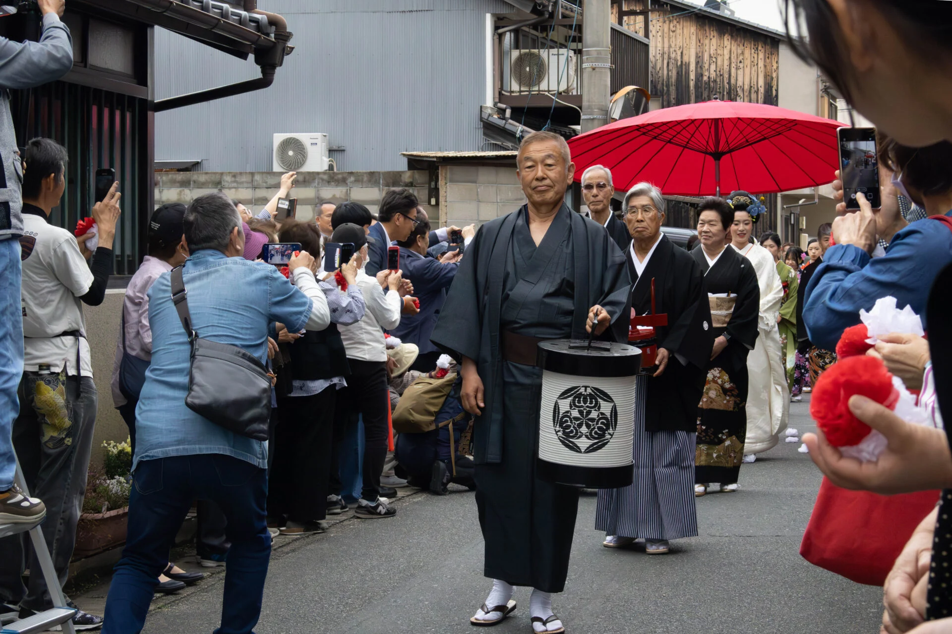 花嫁道中がスタート