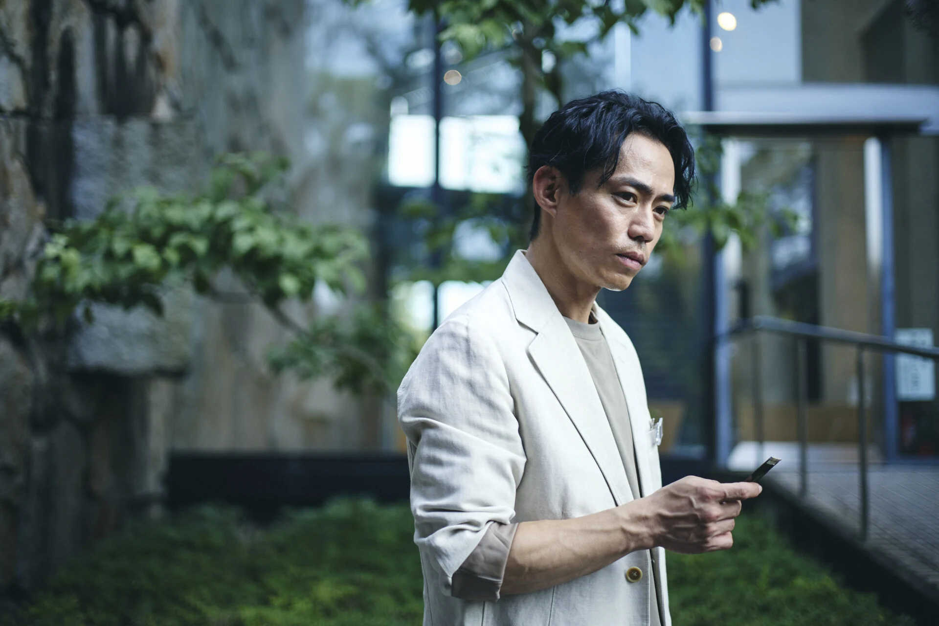 ©2025 つなぐ映画「蔵のある街」実行委員会
