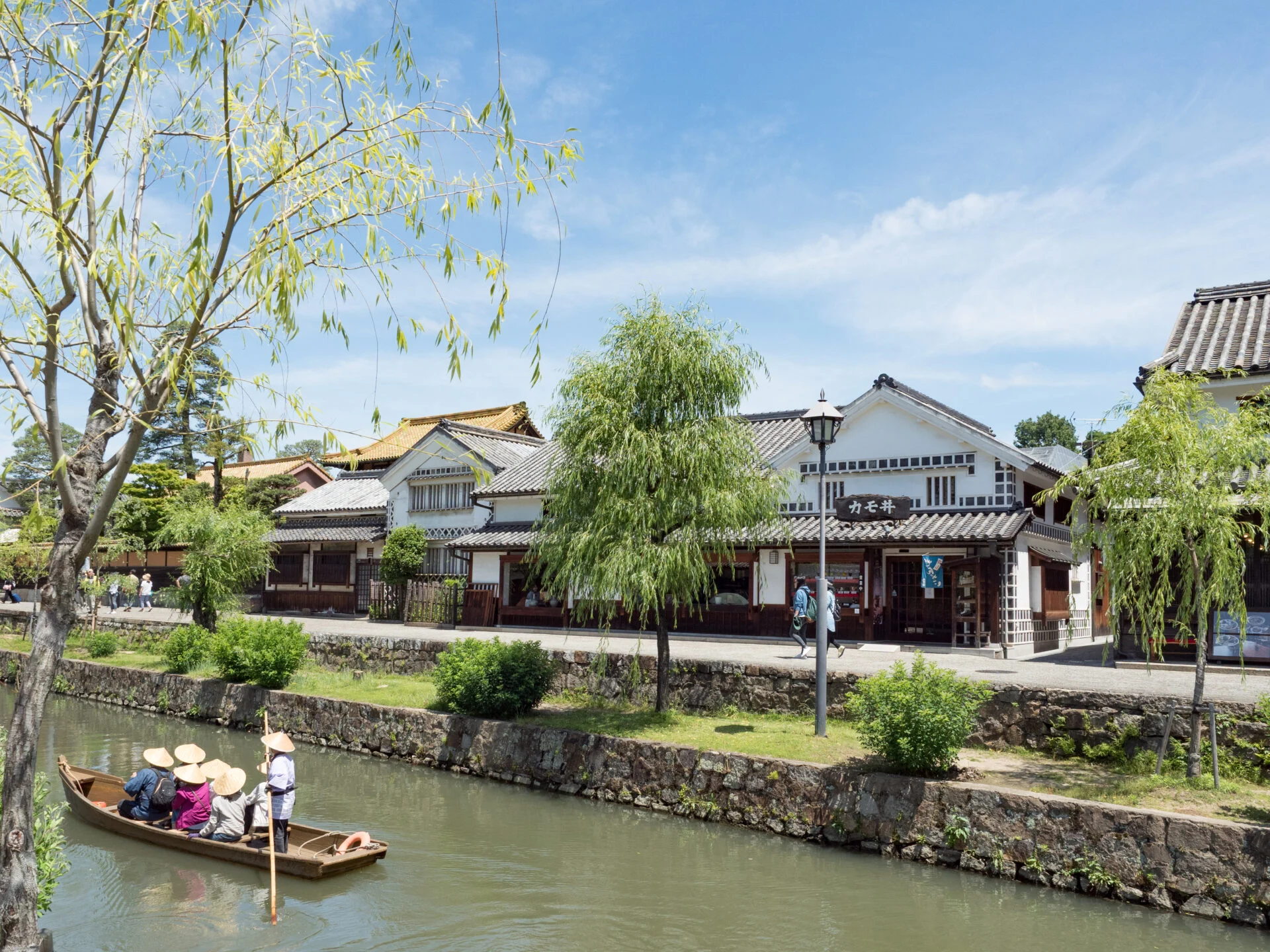 倉敷川畔の町並み
