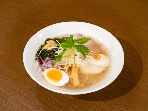 一照庵：鶏中華そば クラム