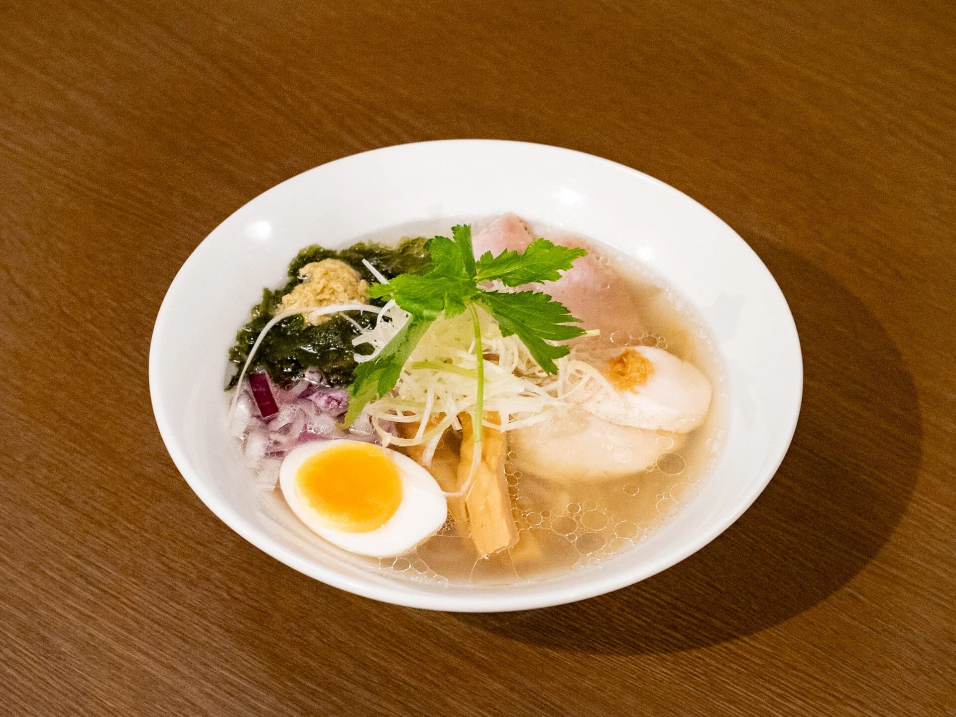 一照庵：鶏中華そば クラム