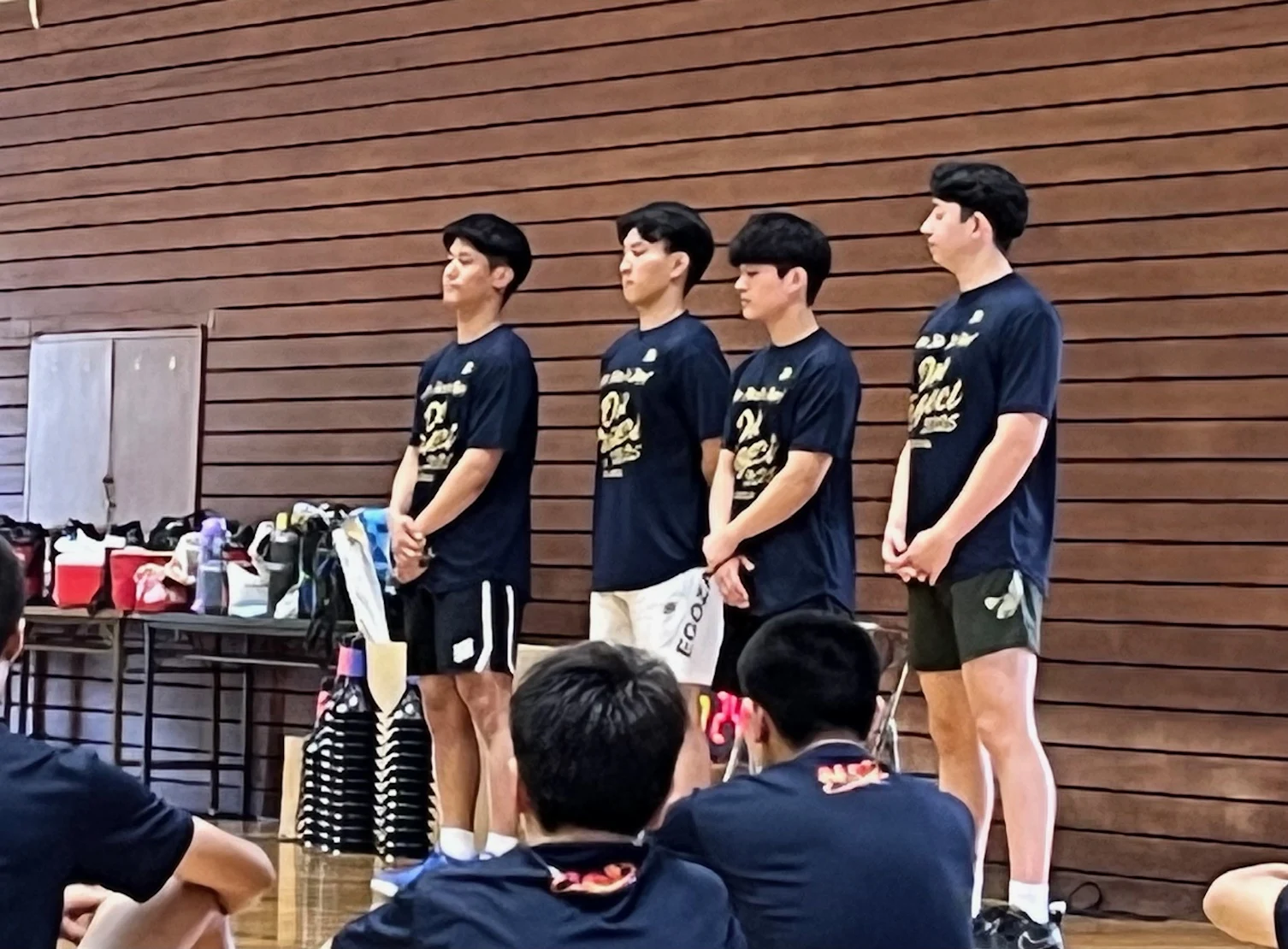 左から、土家大輝選手、小栗瑛哉選手、土家拓大選手、石原史隆選手