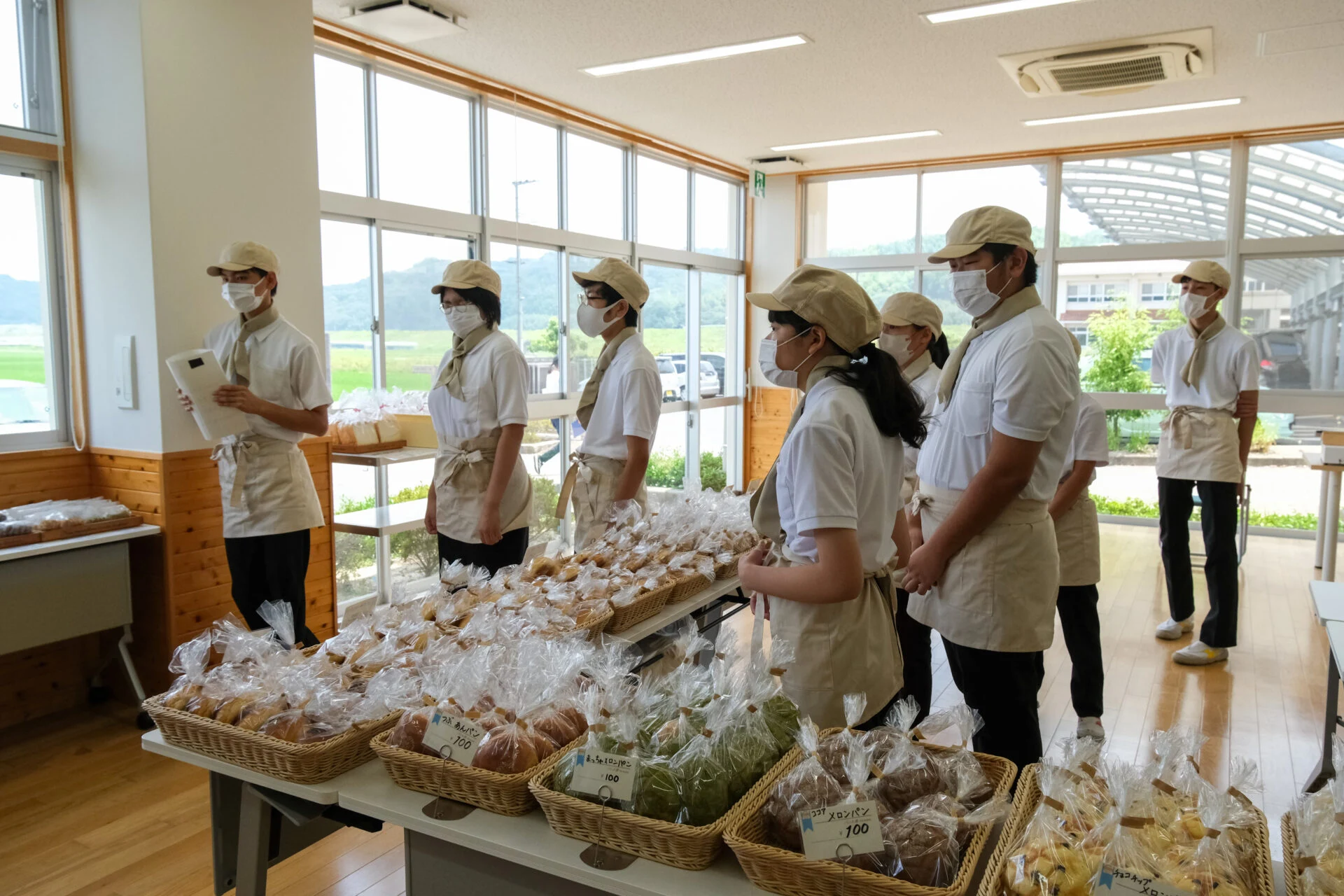 販売前の打ち合わせ