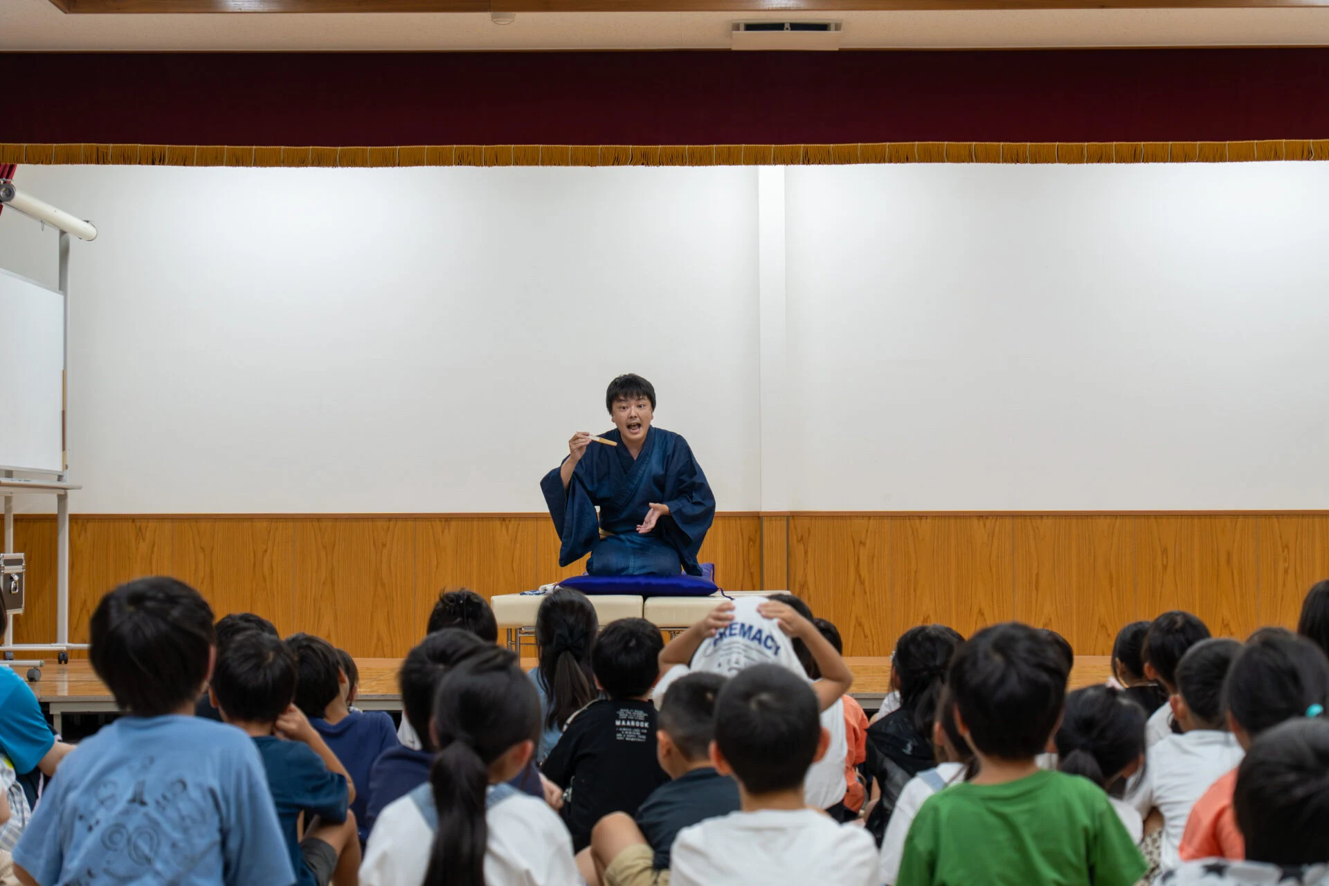 「そばをすする」演技