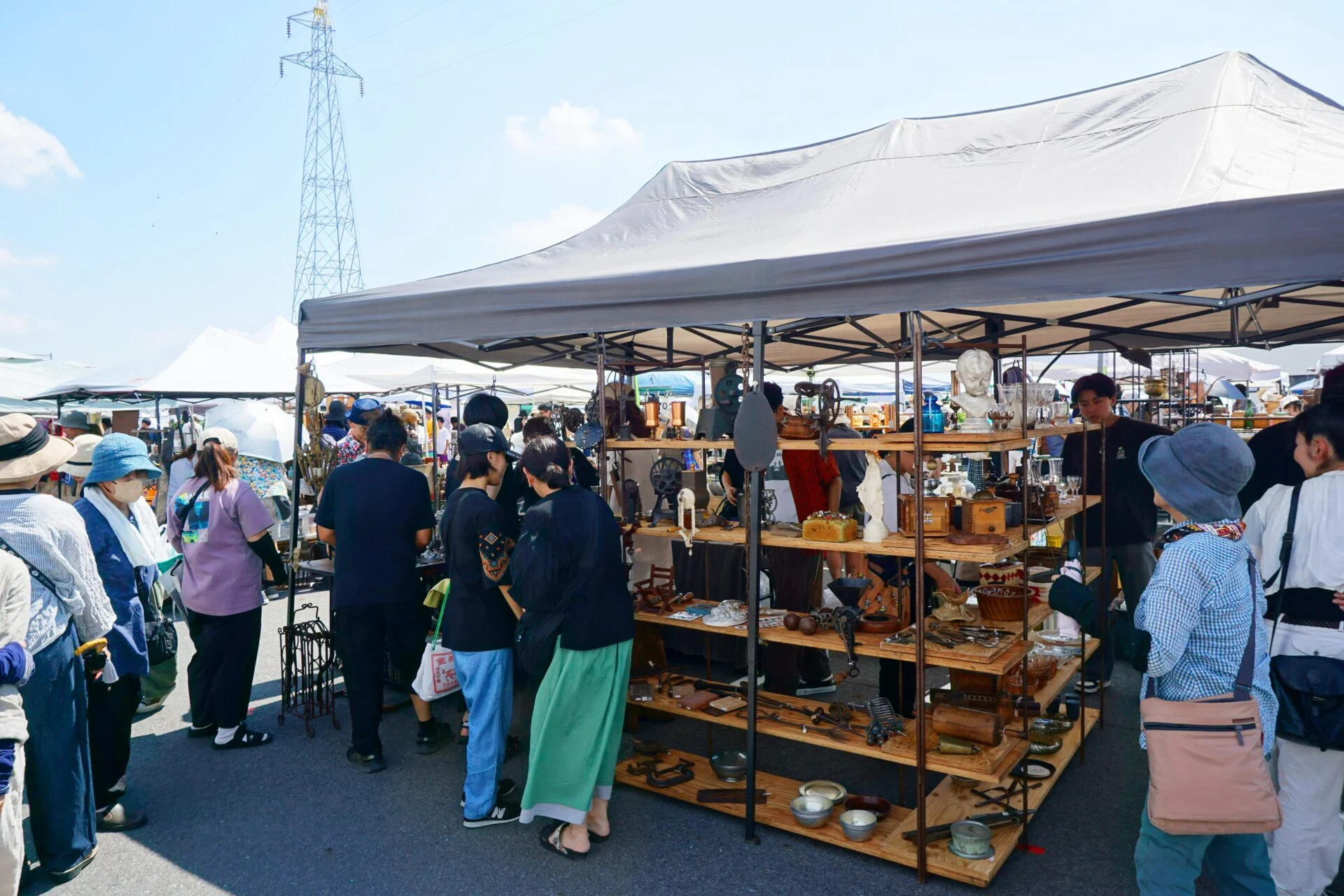 早島筵蚤市:出店者の様子
