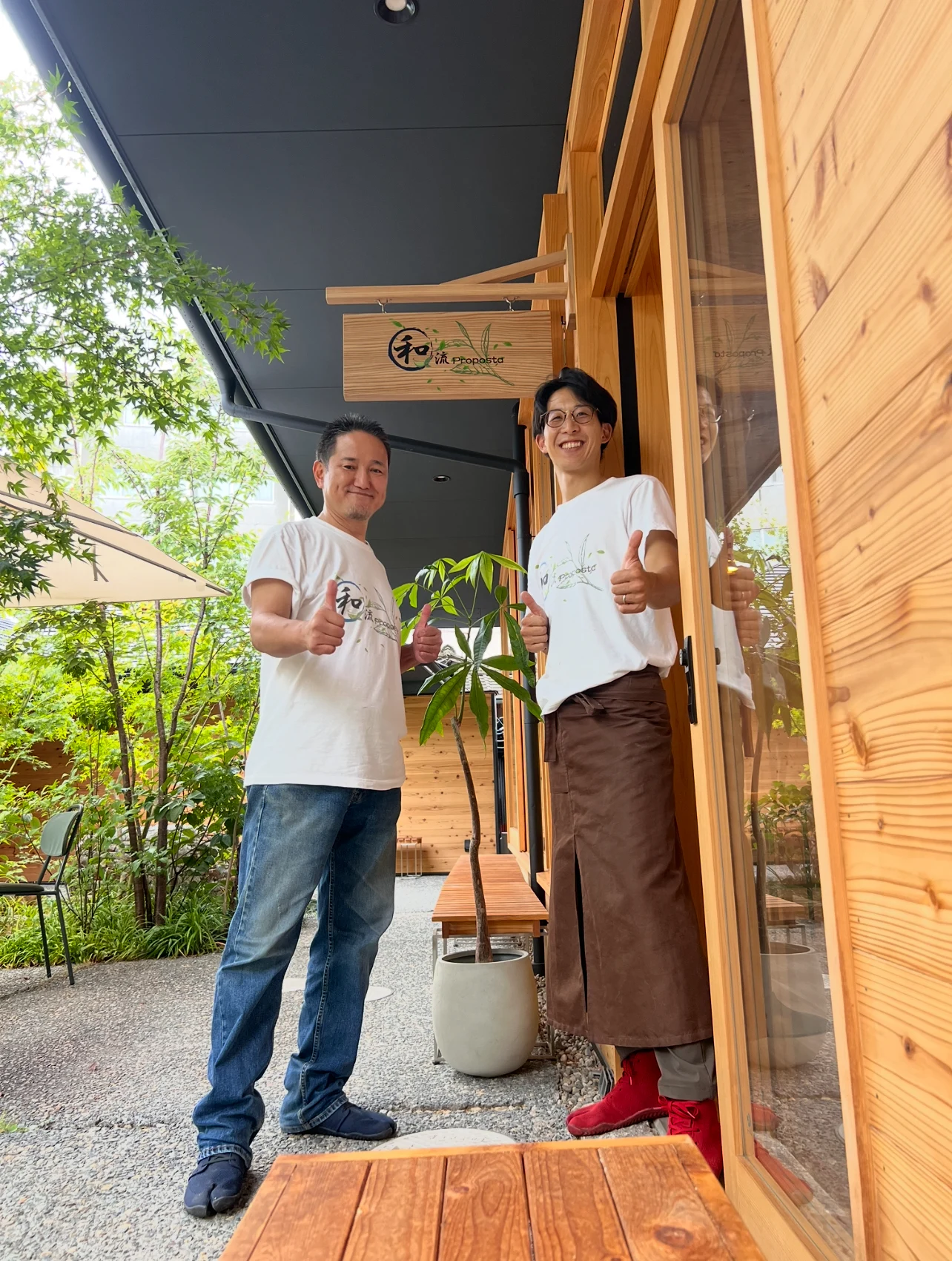 左から、公文敬也さん、春山真高さん
