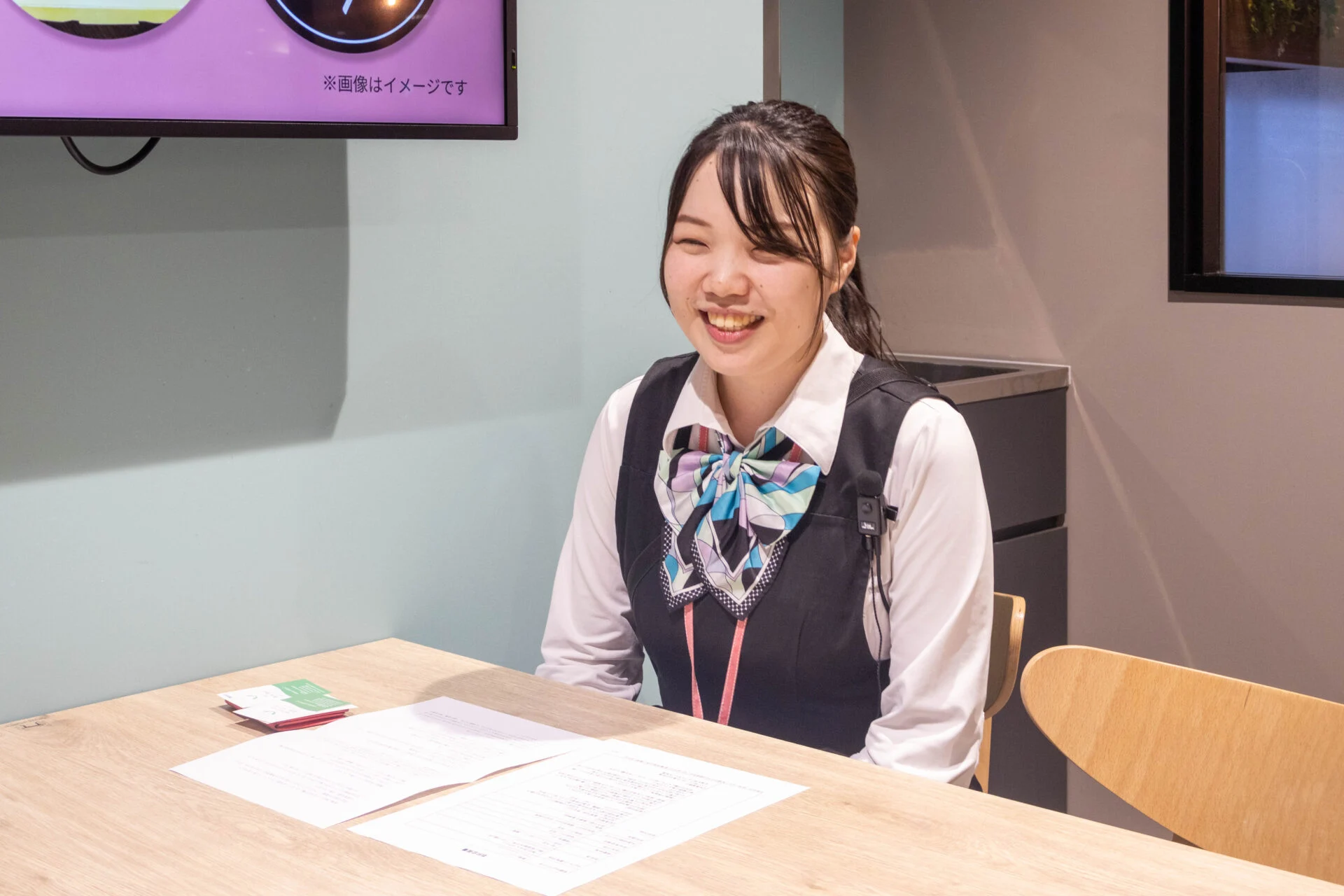 取材を受ける青井百合香（あおい ゆりか）さん