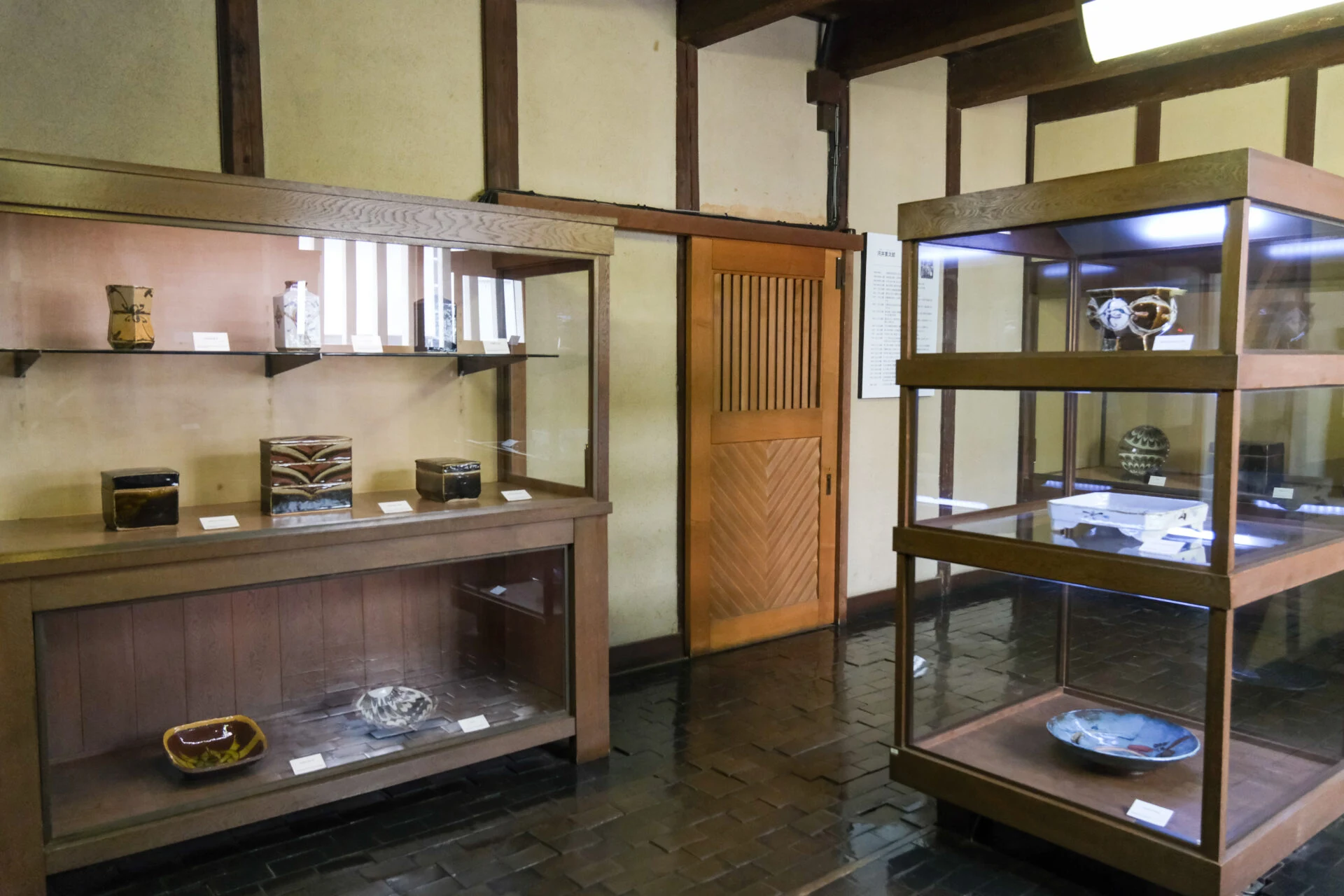 工芸館