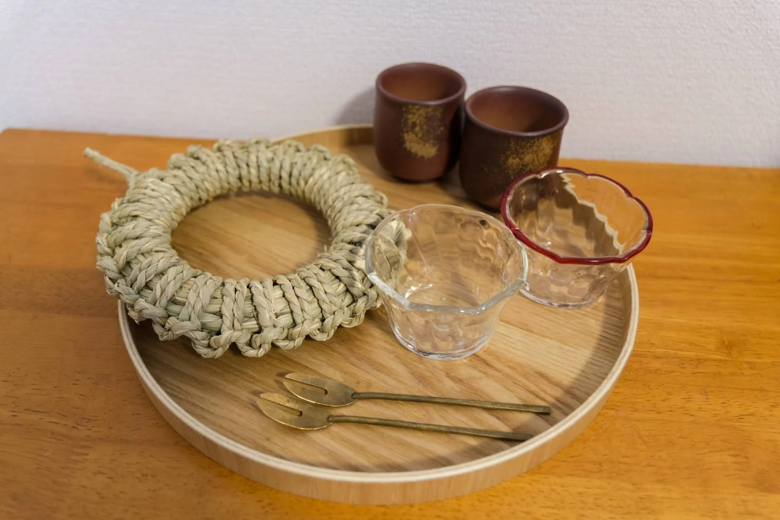 筆者の自宅にある民芸品