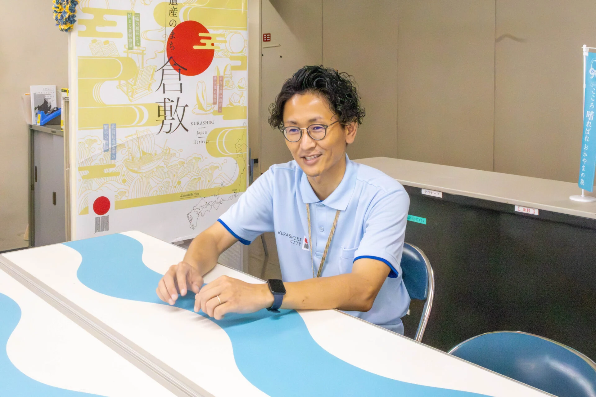 取材を受ける堀内さん