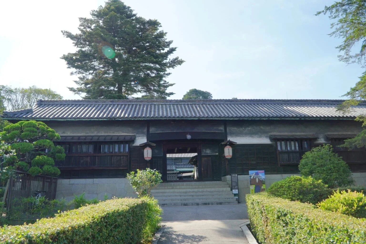 児島で塩業をおこない、大きな塩田を築き上げた旧野崎家住宅