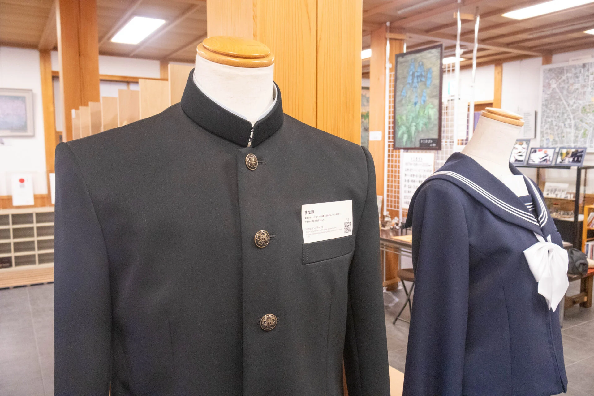 倉敷物語館に展示されている学生服
