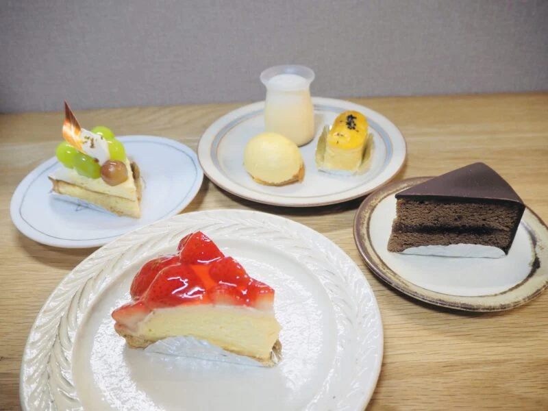 さまざまなケーキ