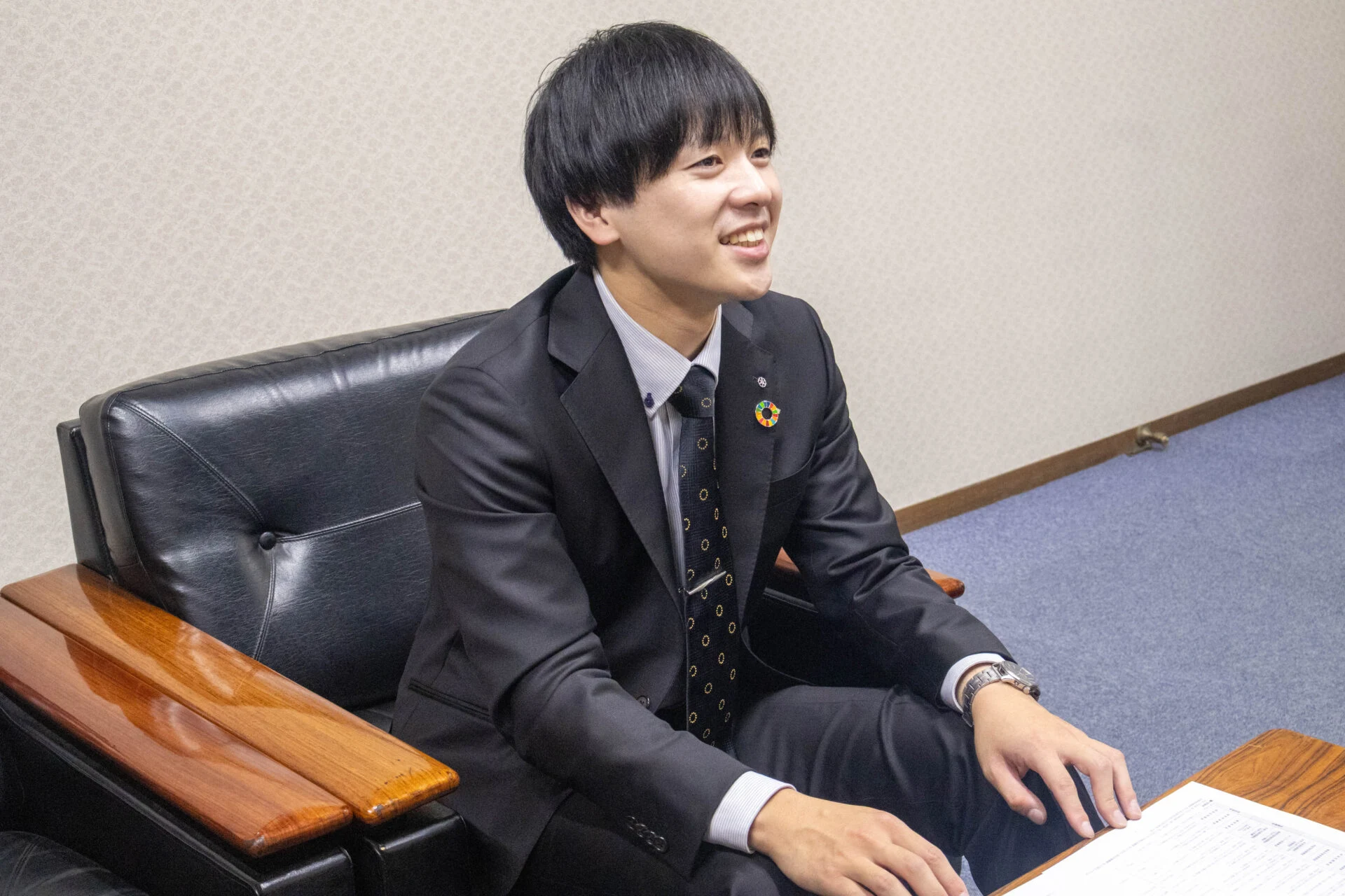 取材を受ける水子さん