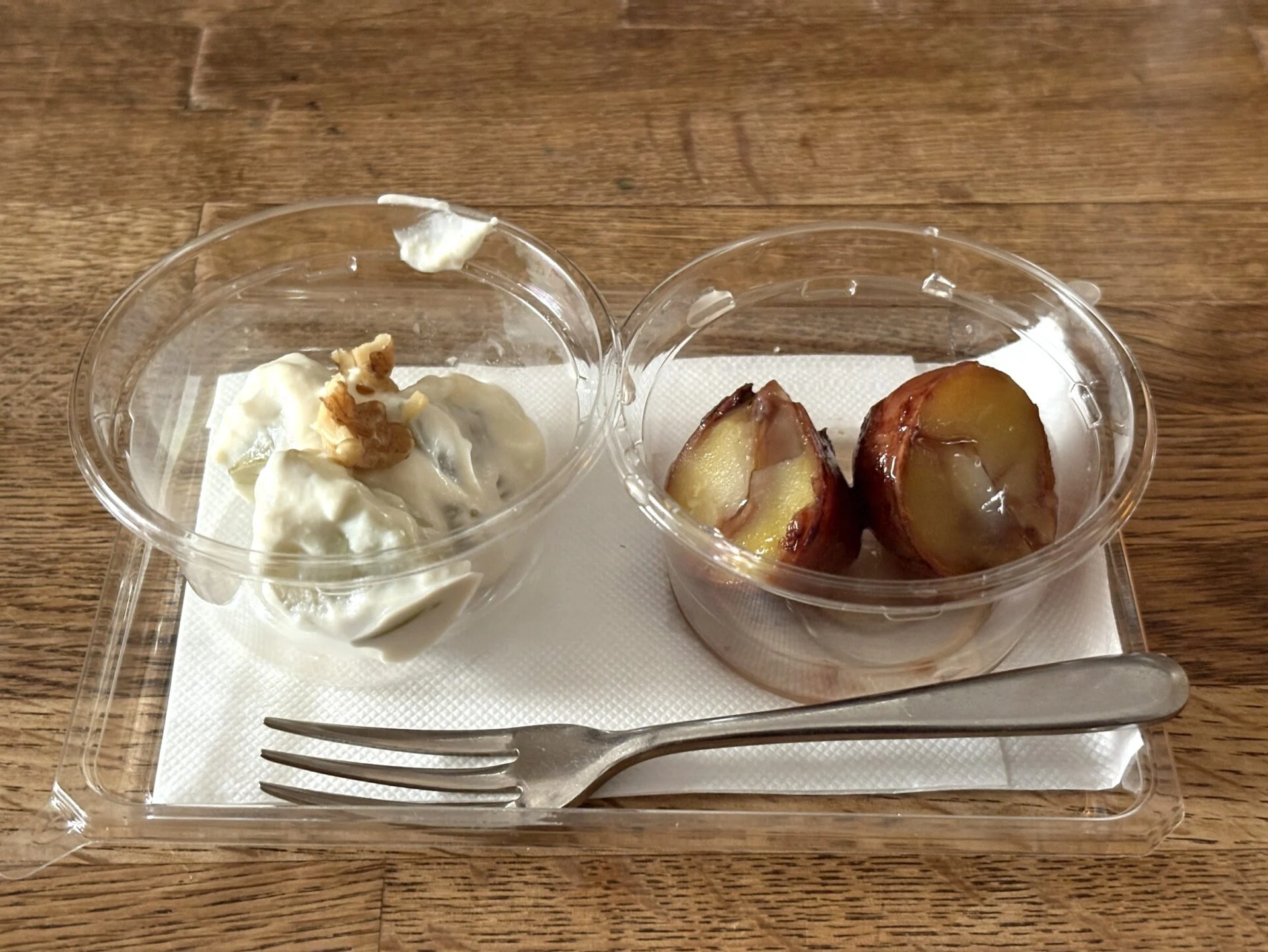 左からシャインマスカットの白和えと栗の渋皮煮