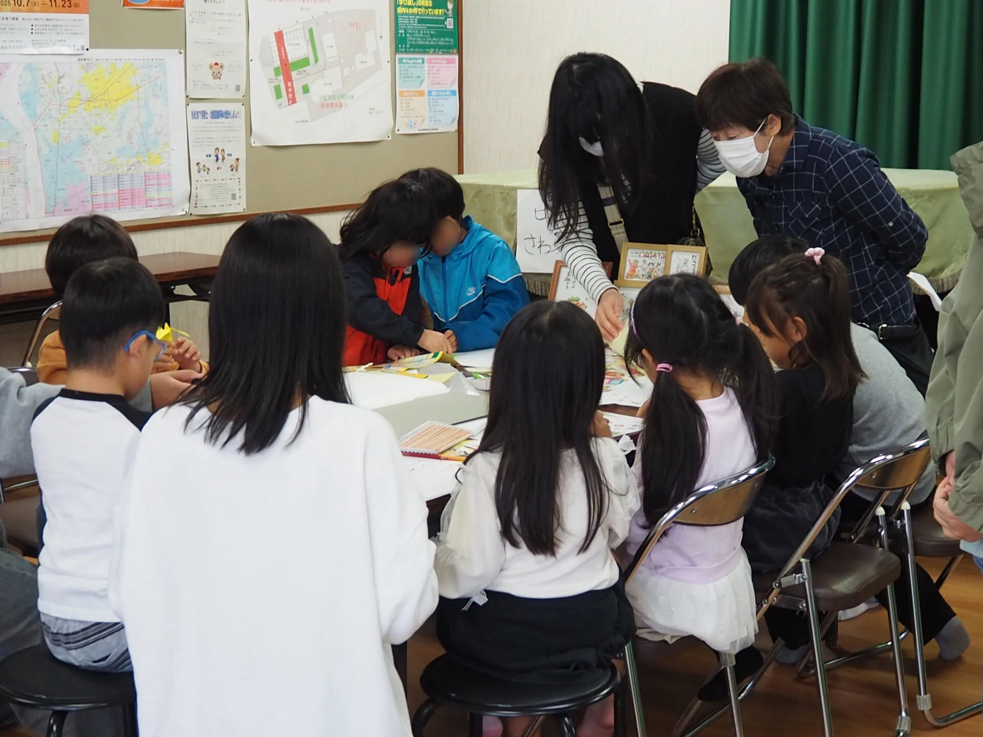 そうじゃ食堂くうねるあそぶのようす