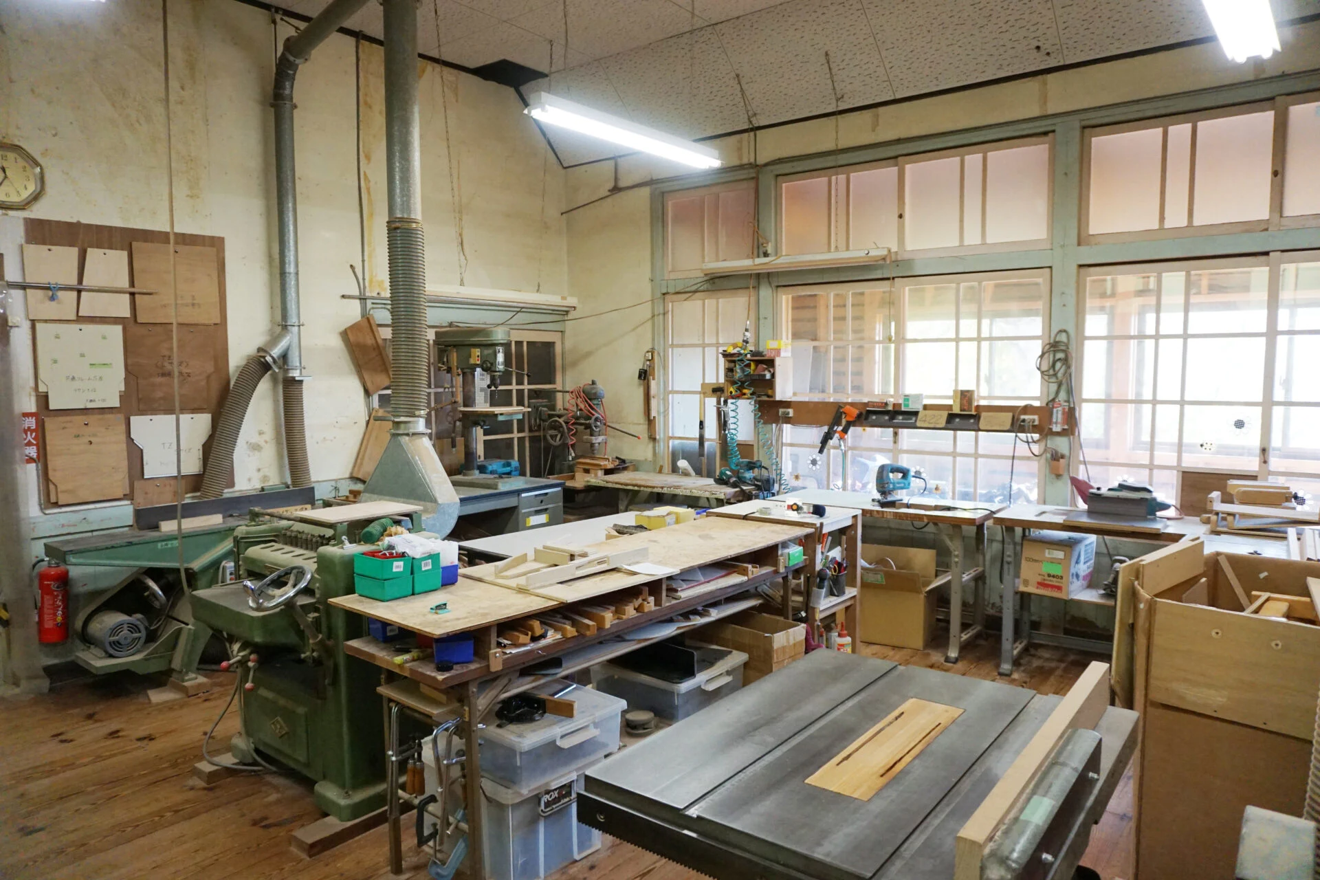 現在の工房は、美星町でかつて使われていた幼稚園の園舎を利用している