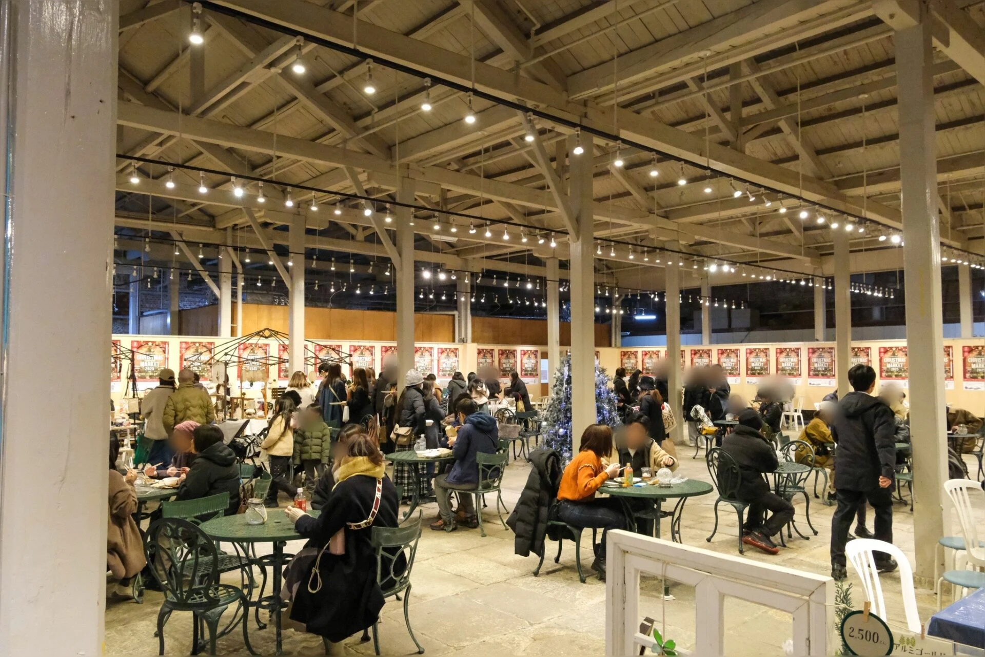 アイビー学館の飲食スペース