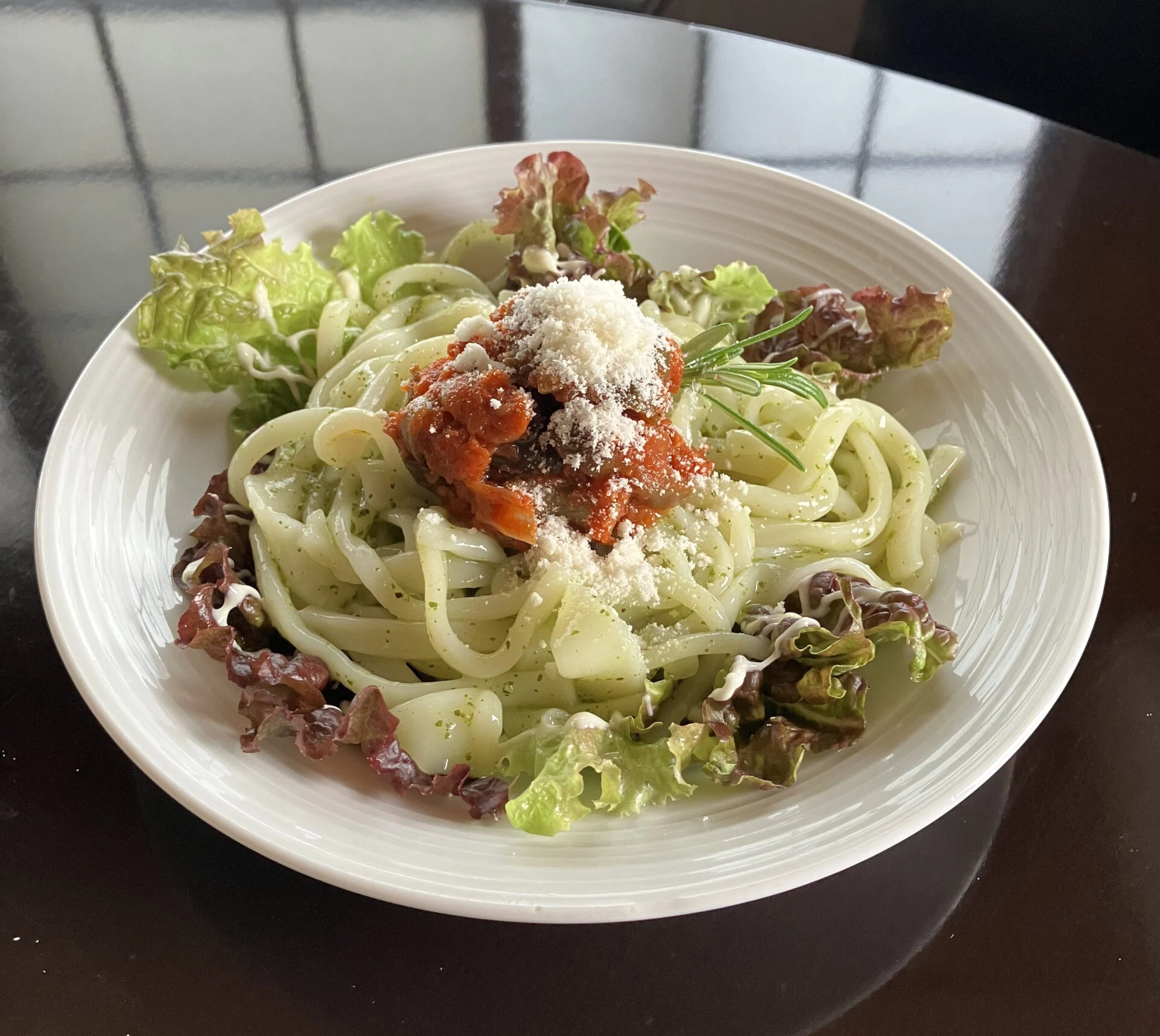 里庄町 Macaret（マカレ）手延べ太口生麺を使用したパスタ（画像提供：倉敷市観光課）